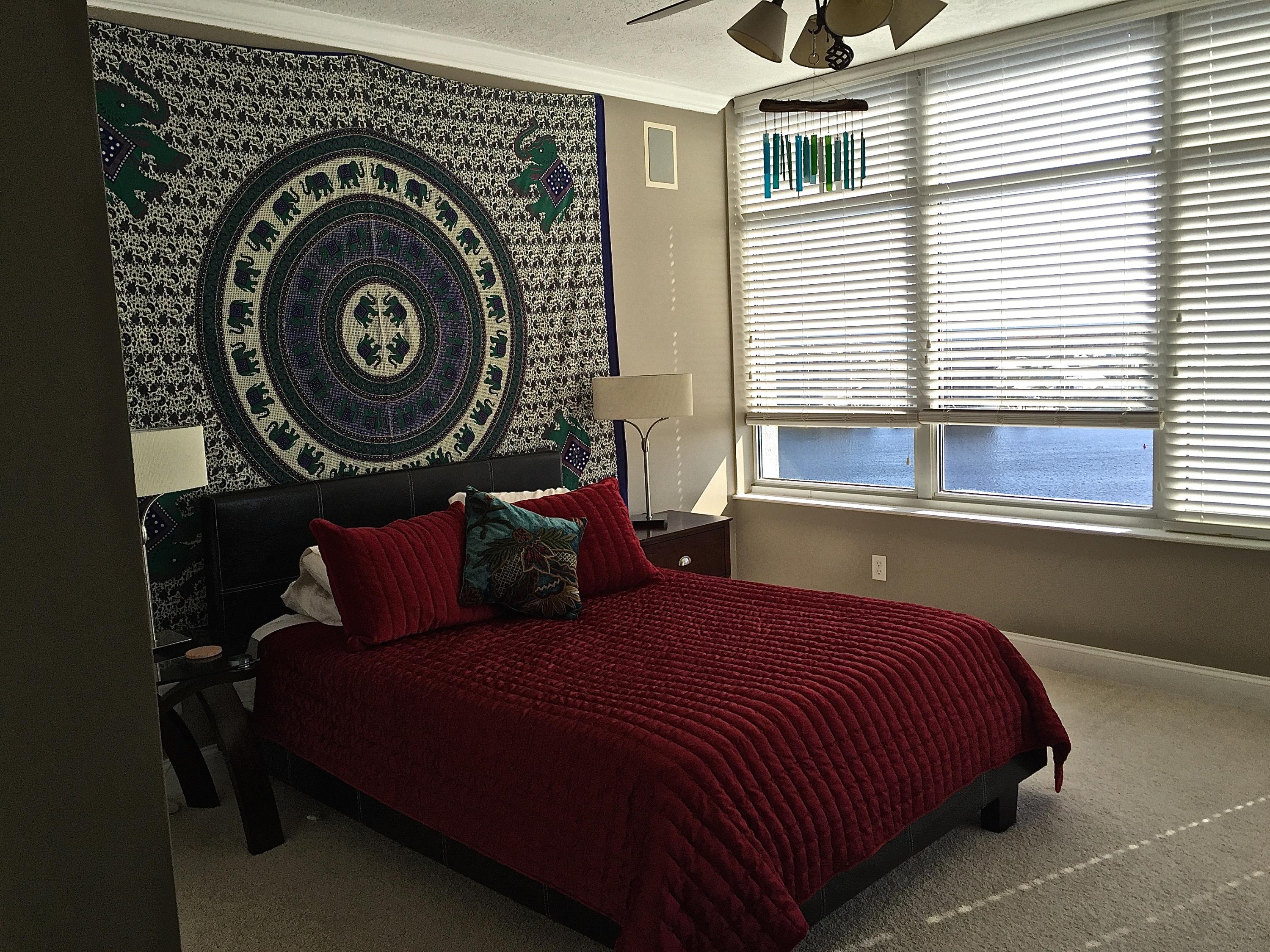 DESTIN YACHT CLUB - Residential Lease