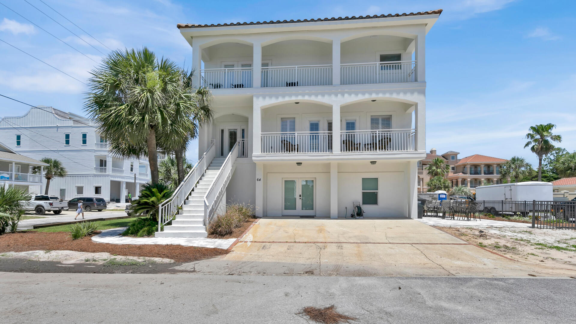 EMERALD DUNES - Residential