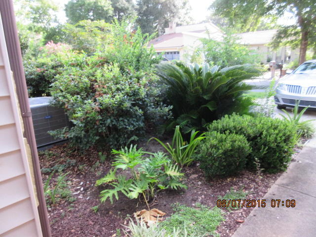DONLABROOK GARDYNS - Residential Lease