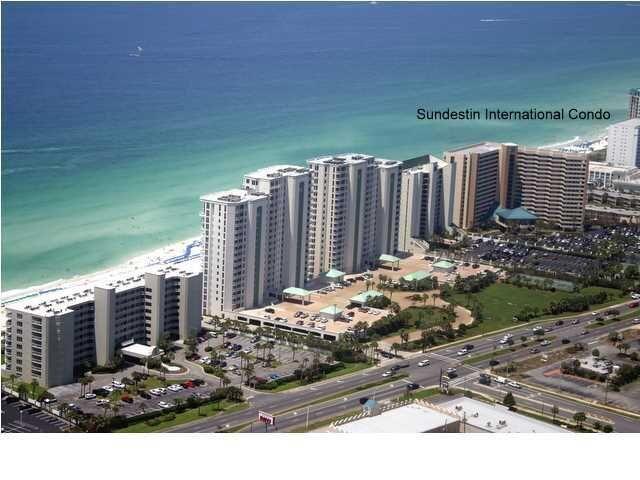 Direct Gulf Views from this perfect 4th floor location in Sundestin International Condo. This one bedroom, 1 and 1/2 bath unit is a rental machine! Crisp and clean contemporary decor features Gulf Views from kitchen, dining and living area. Granite counters, stainless appliances, white cabinets  and 18'' ceramic tile flooring add to the modern flair of this unit. Fully furnished and rental ready sleeps 4 with pull-out couch.  Sundestin features an indoor-outdoor pool, on-site restaurant,  game room, fitness room, sauna and steam room, Tiki hut bar and grill, 24 hour front desk, meeting and conference room. Electricity is included with Condo Fees!  This year to date has $43,000 gross rental income on the books.