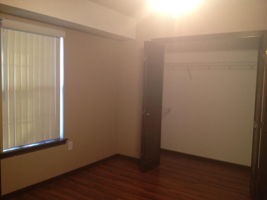 ADAMS POWELL - Residential Lease