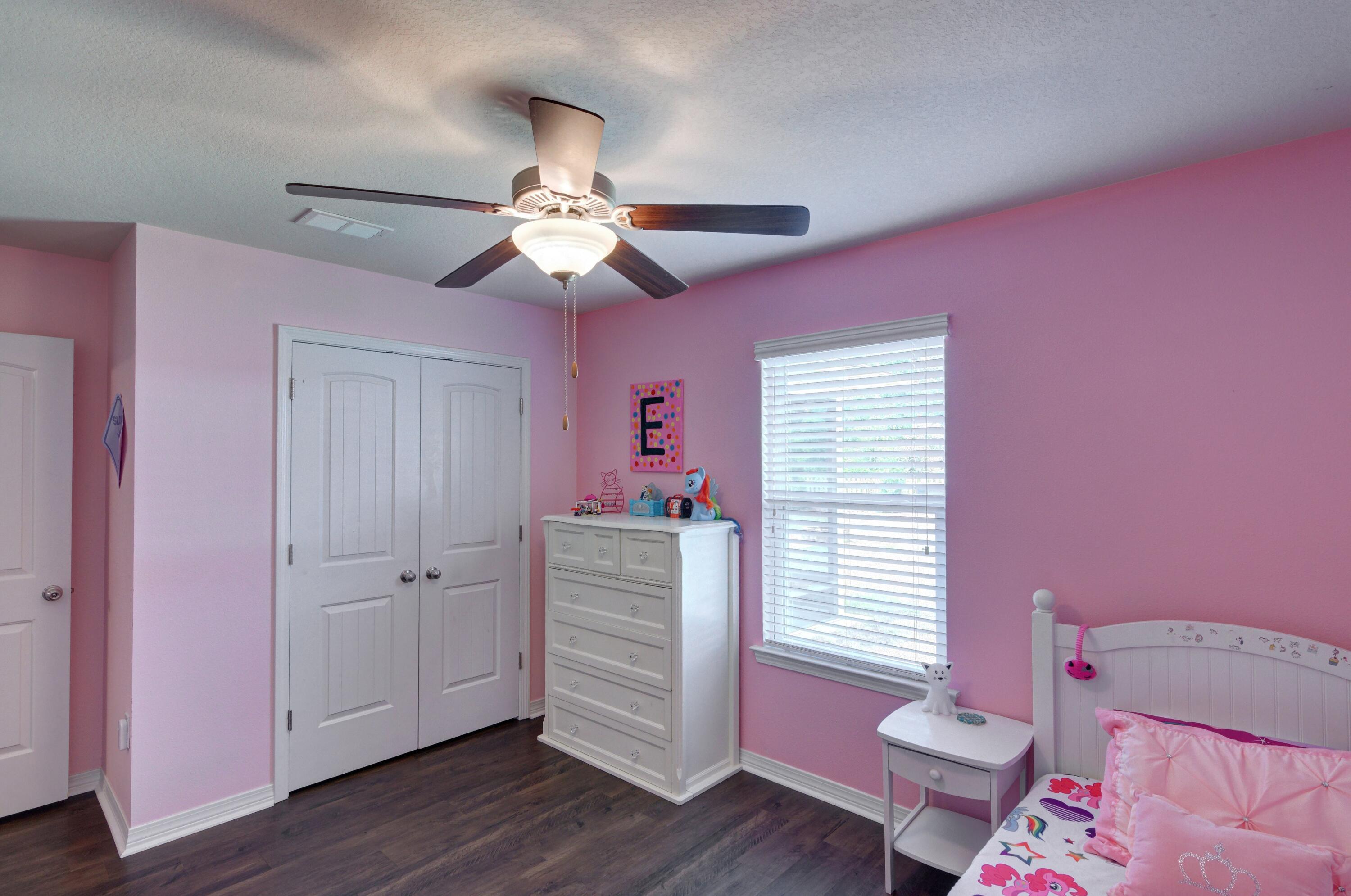 NAVARRE S/D 2ND ADDN - Residential