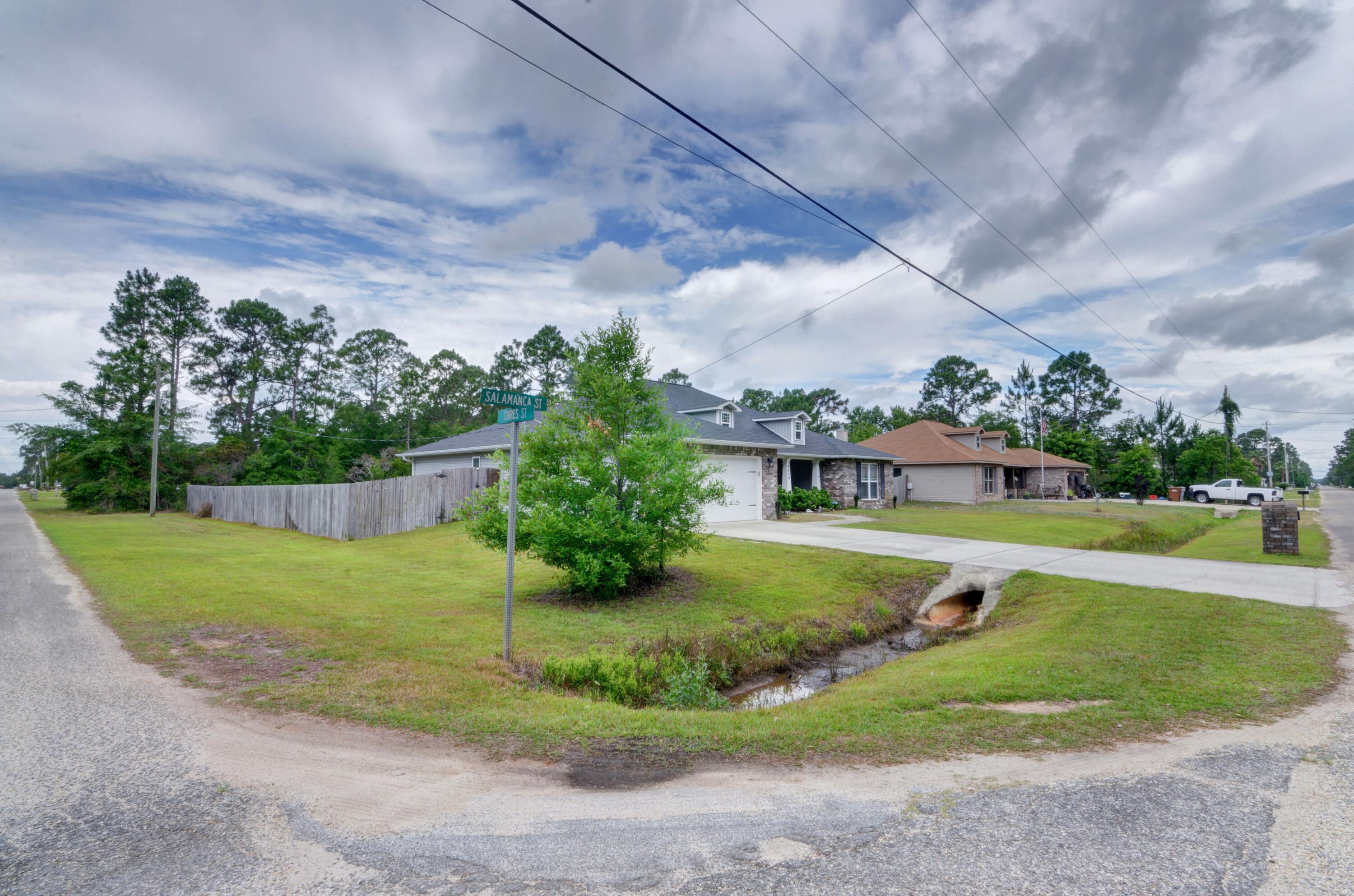 NAVARRE S/D 2ND ADDN - Residential
