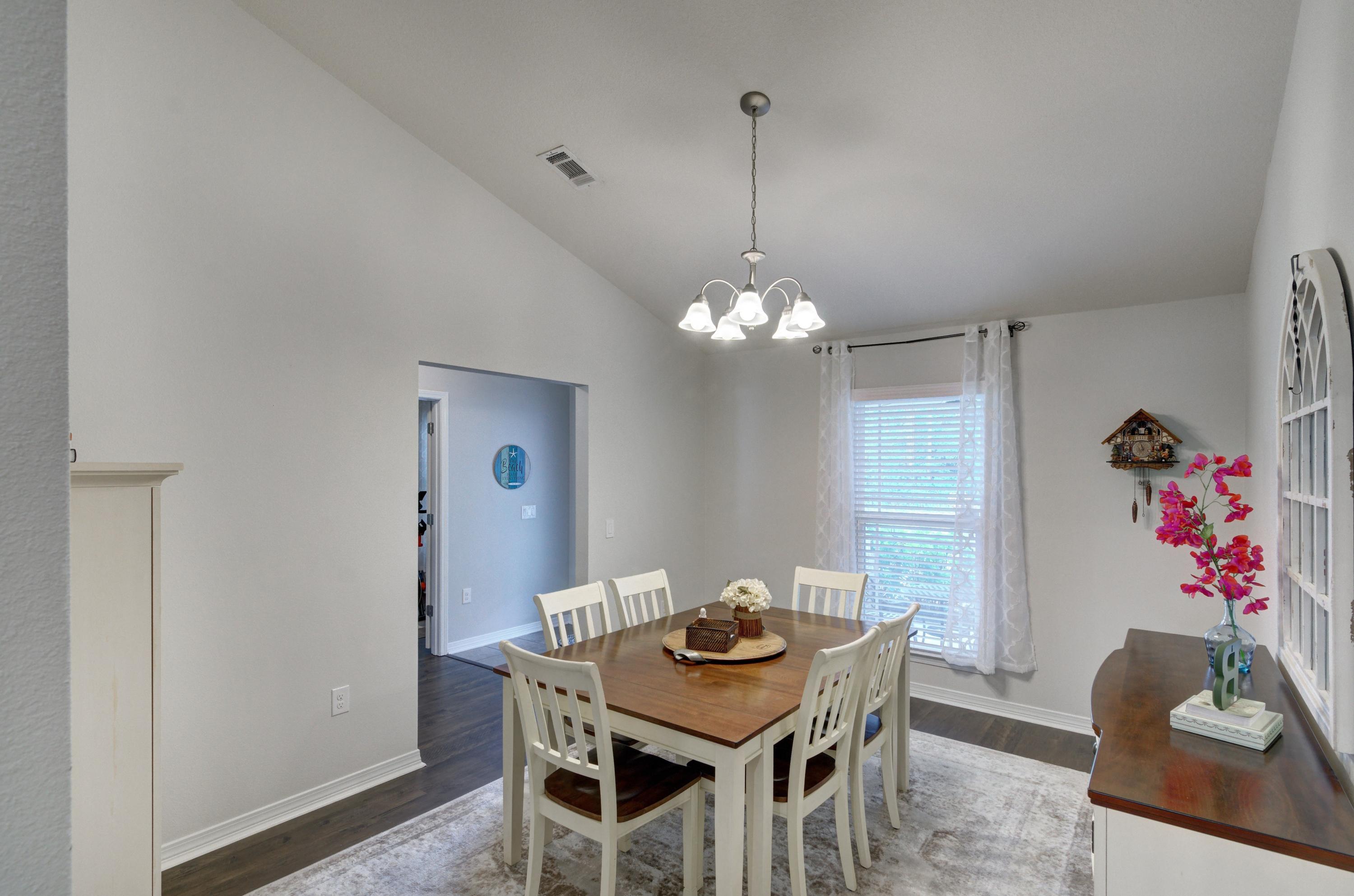 NAVARRE S/D 2ND ADDN - Residential