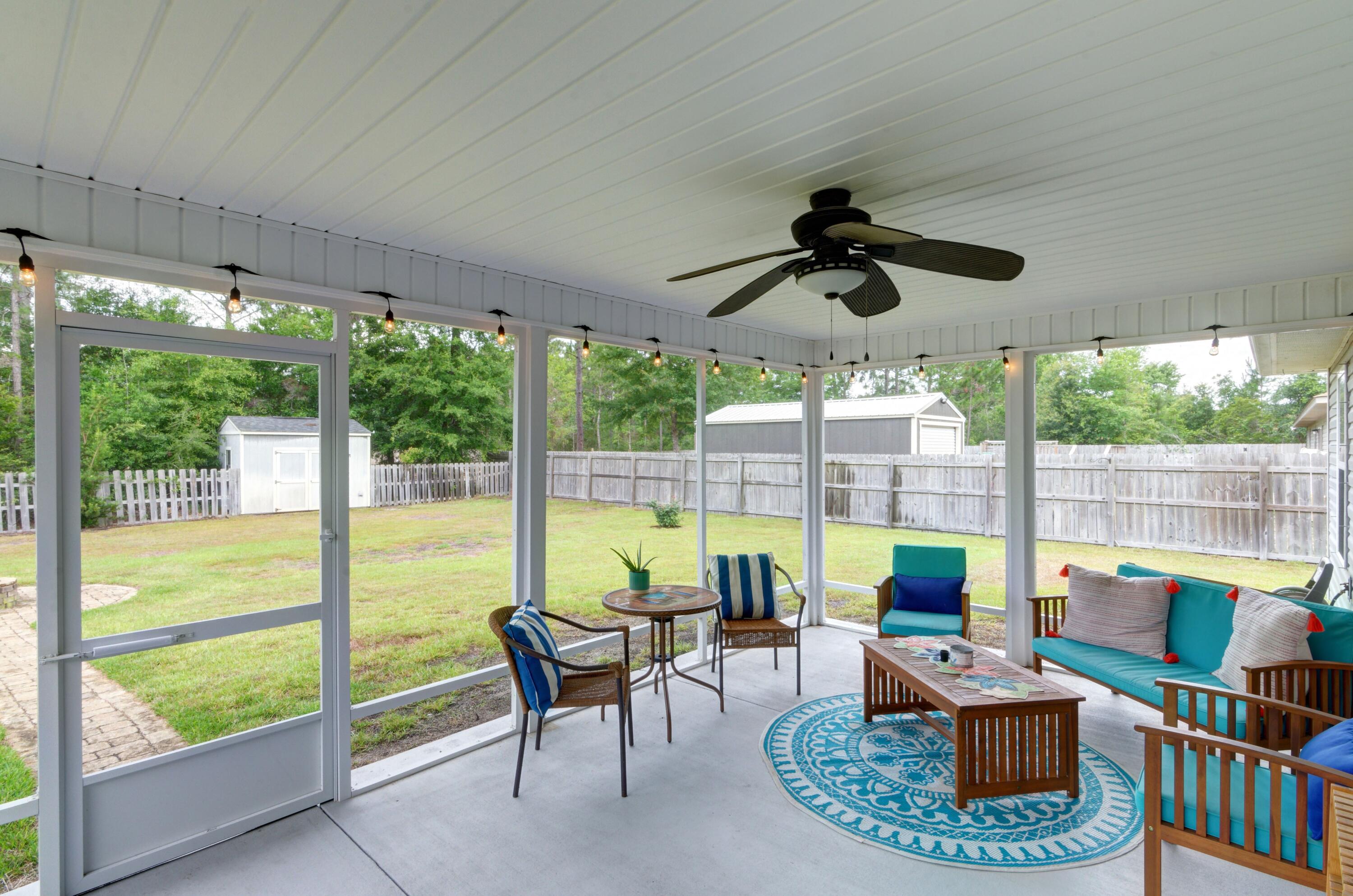 NAVARRE S/D 2ND ADDN - Residential