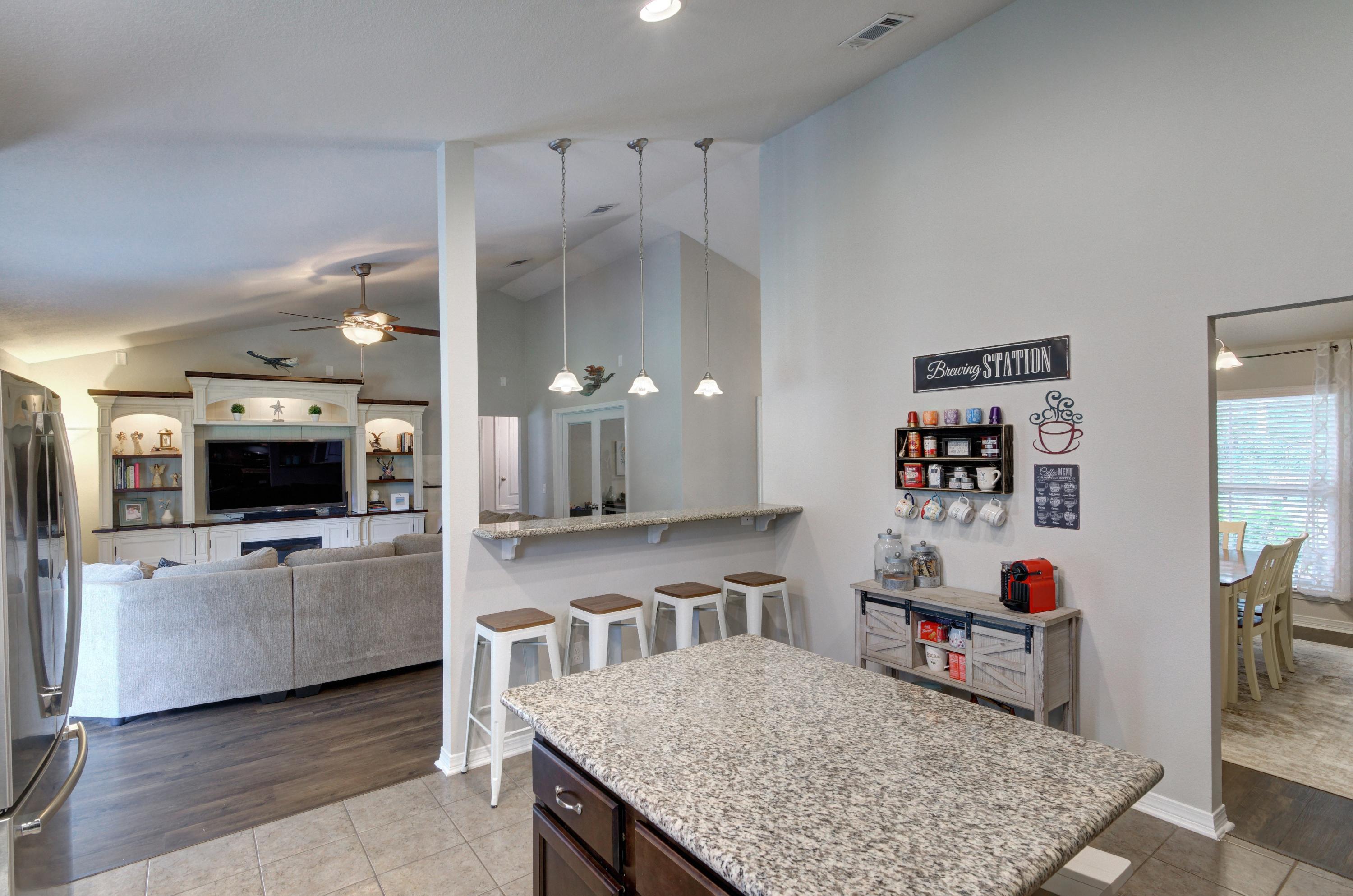 NAVARRE S/D 2ND ADDN - Residential