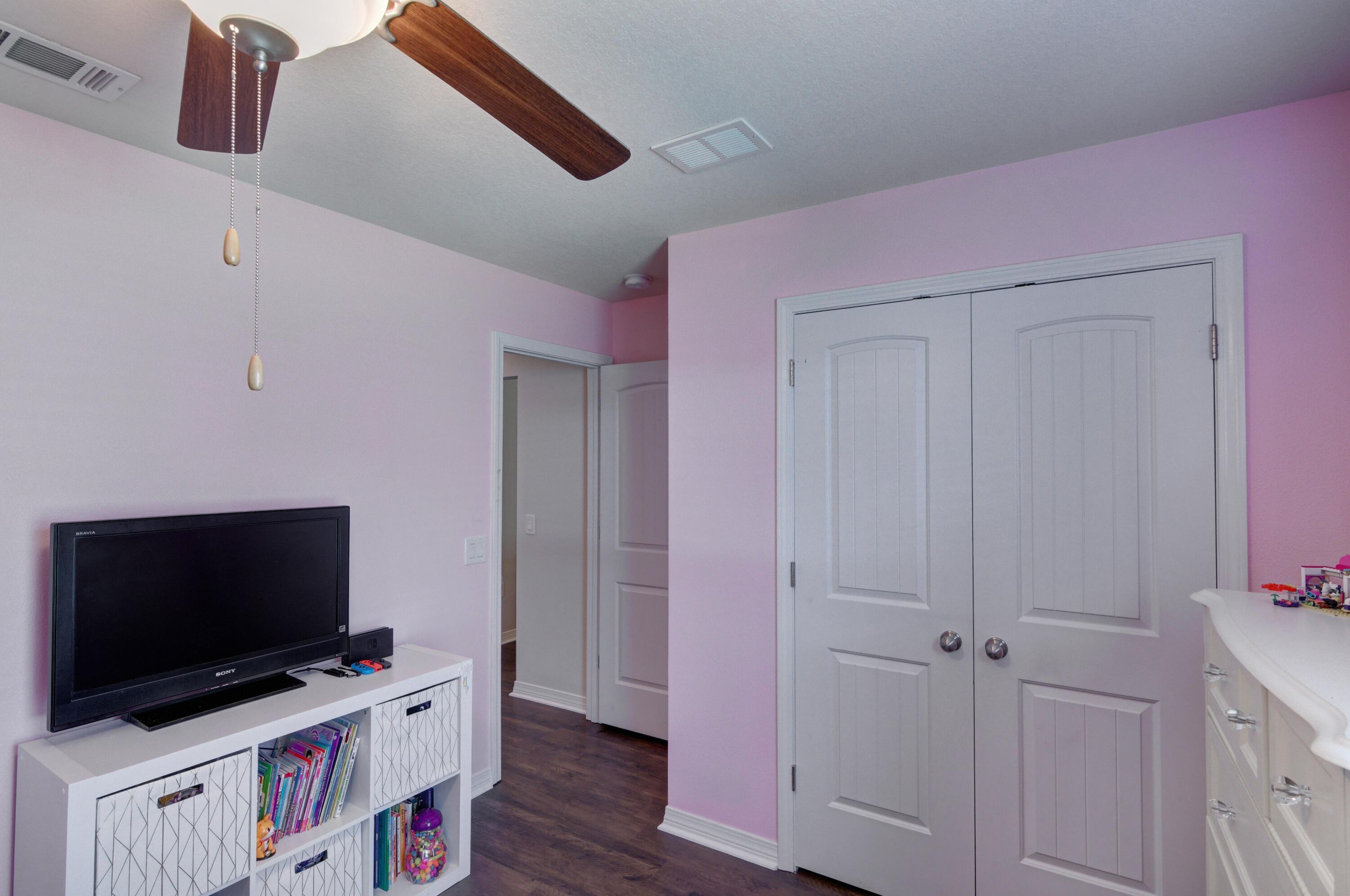 NAVARRE S/D 2ND ADDN - Residential