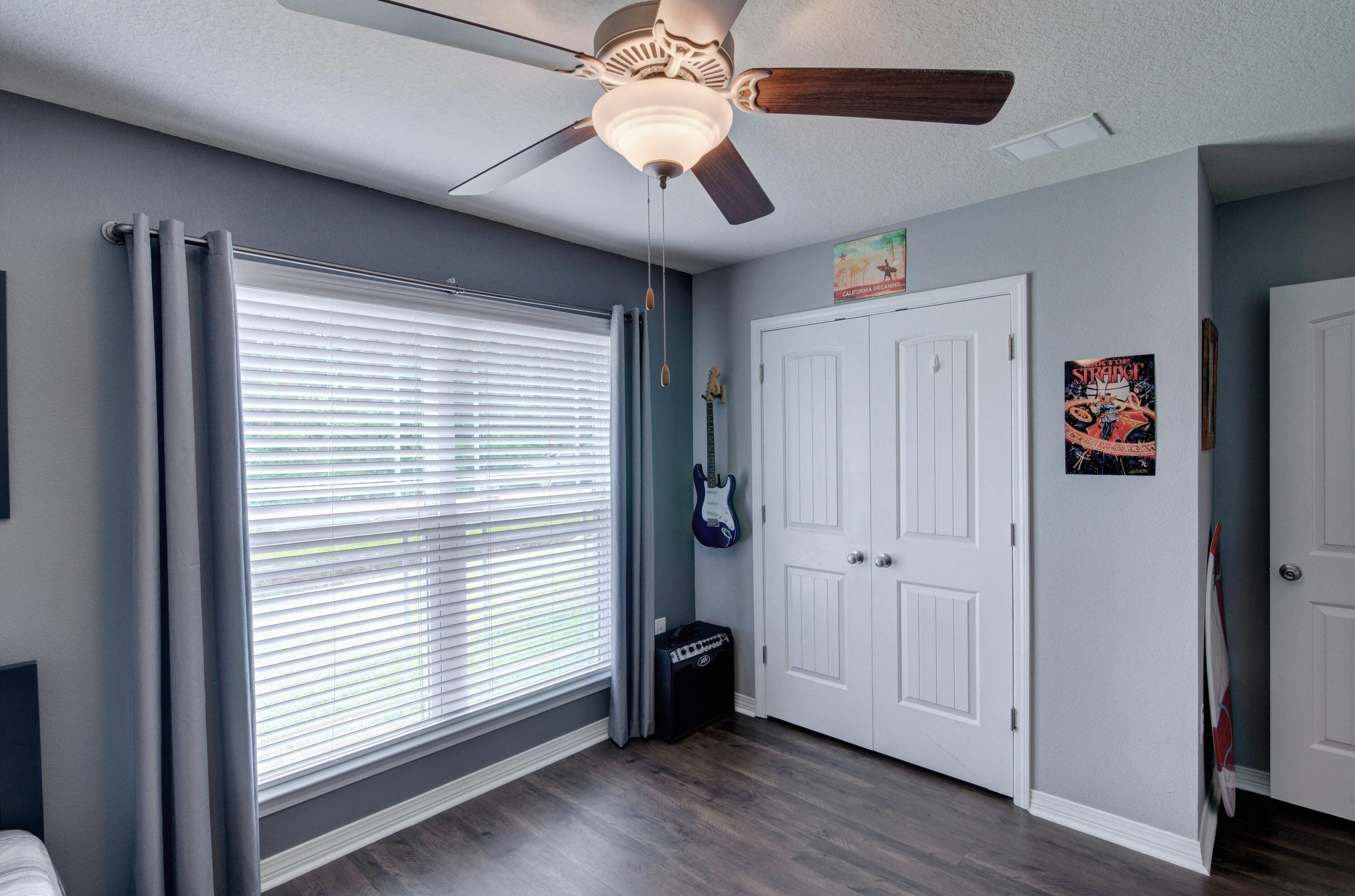 NAVARRE S/D 2ND ADDN - Residential