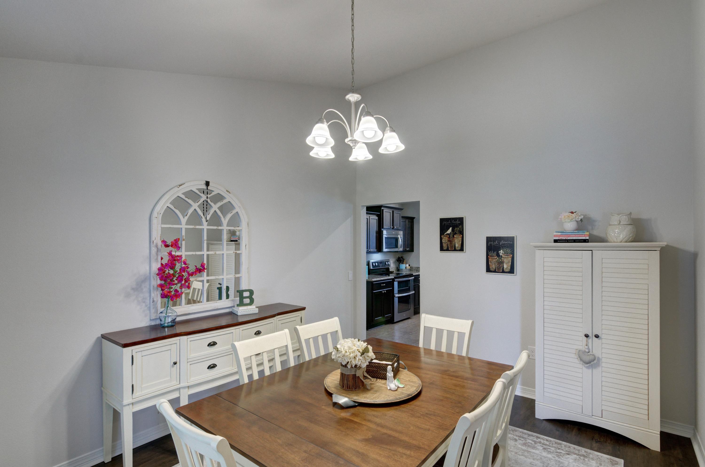 NAVARRE S/D 2ND ADDN - Residential