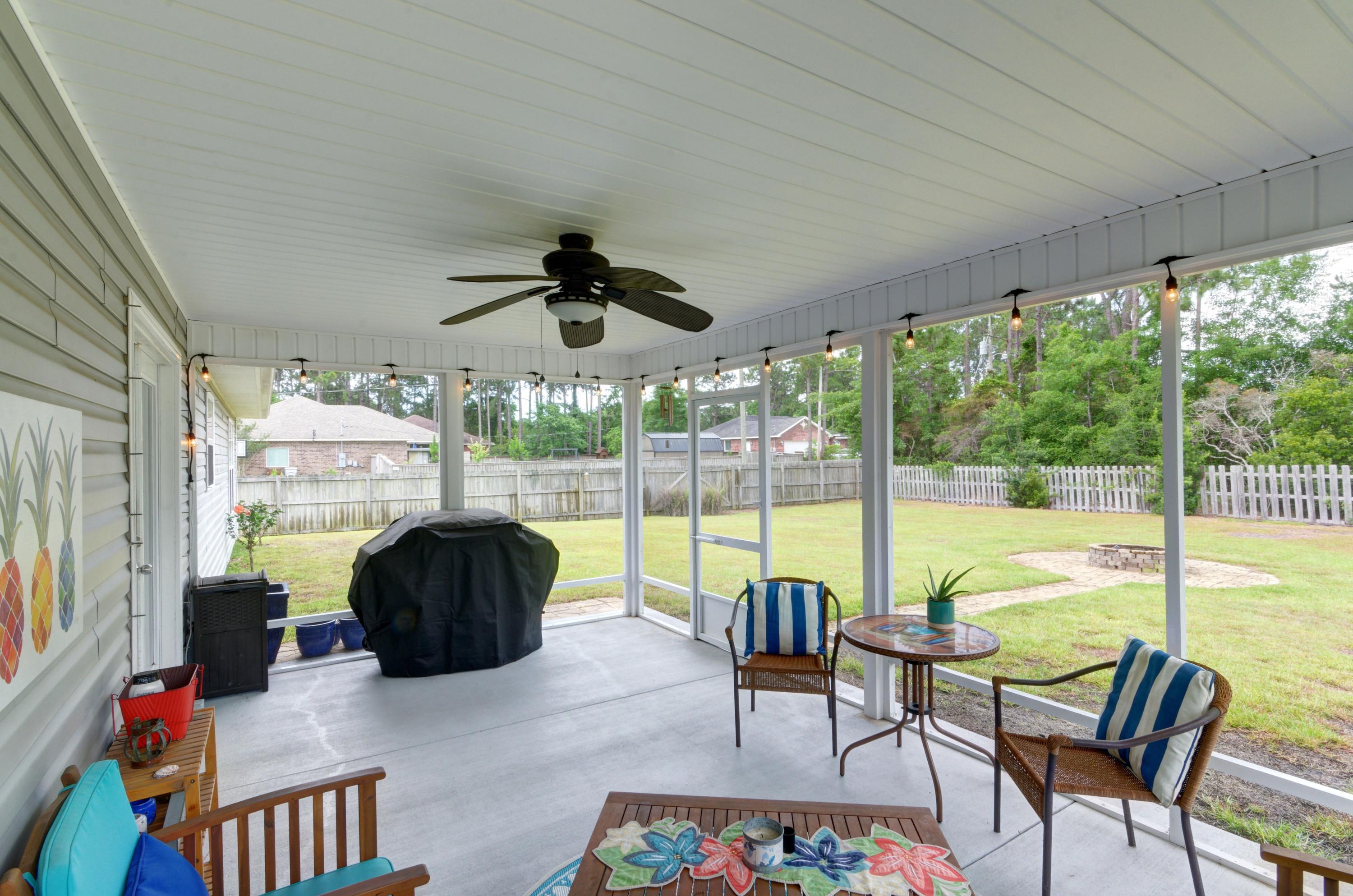 NAVARRE S/D 2ND ADDN - Residential