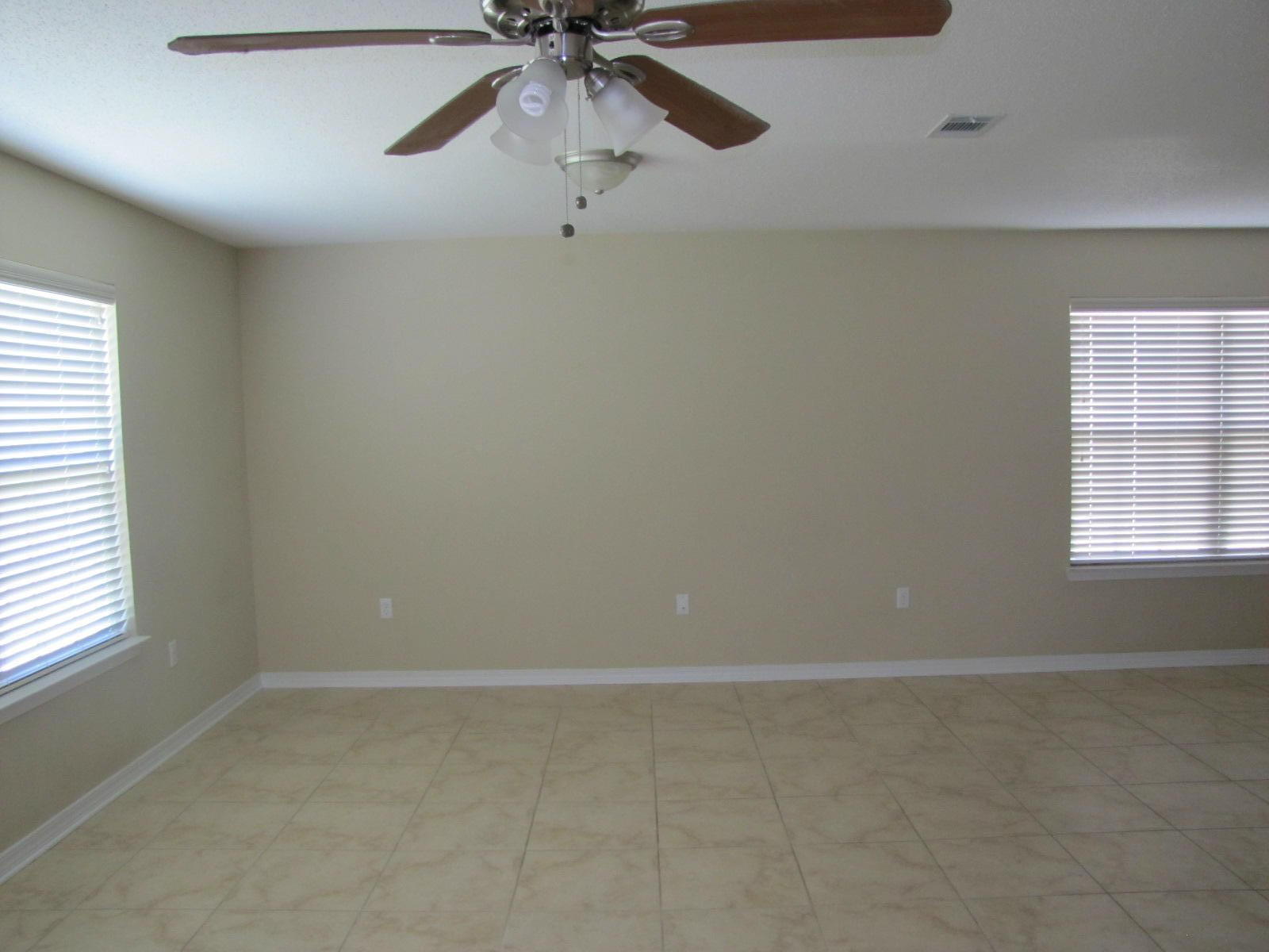 STILLWELL ESTATES - Residential Lease