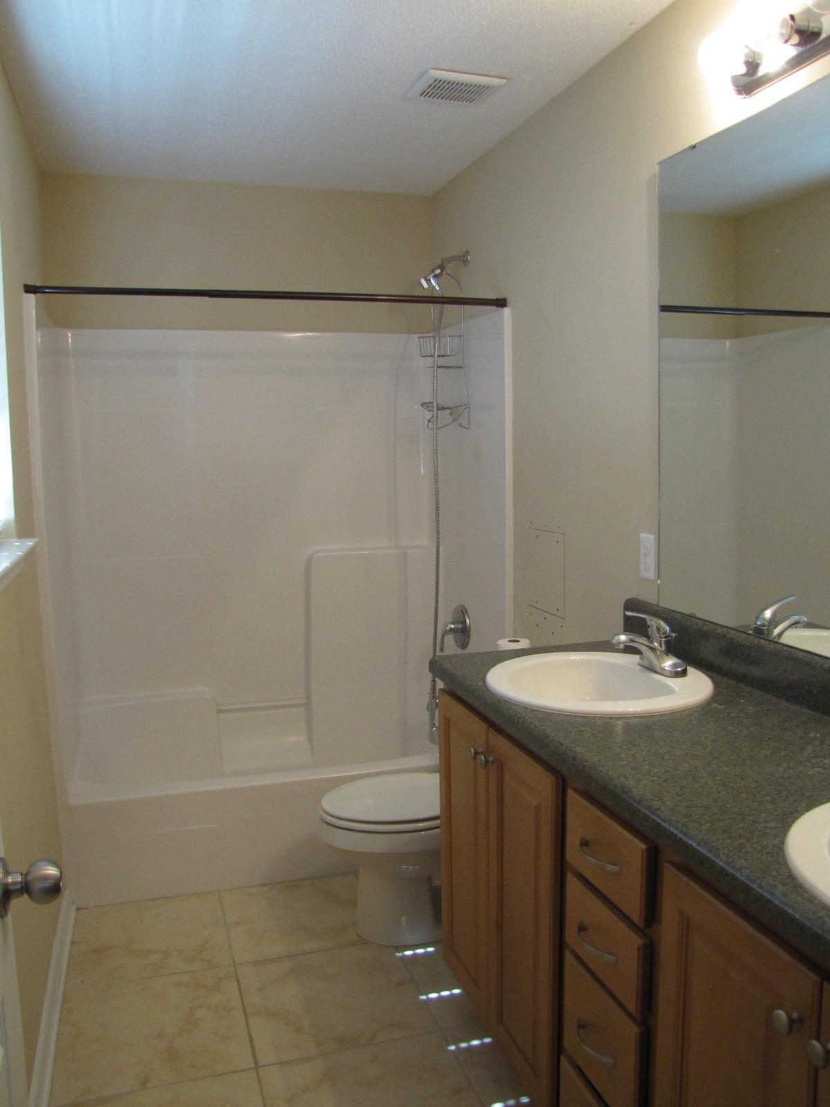 STILLWELL ESTATES - Residential Lease