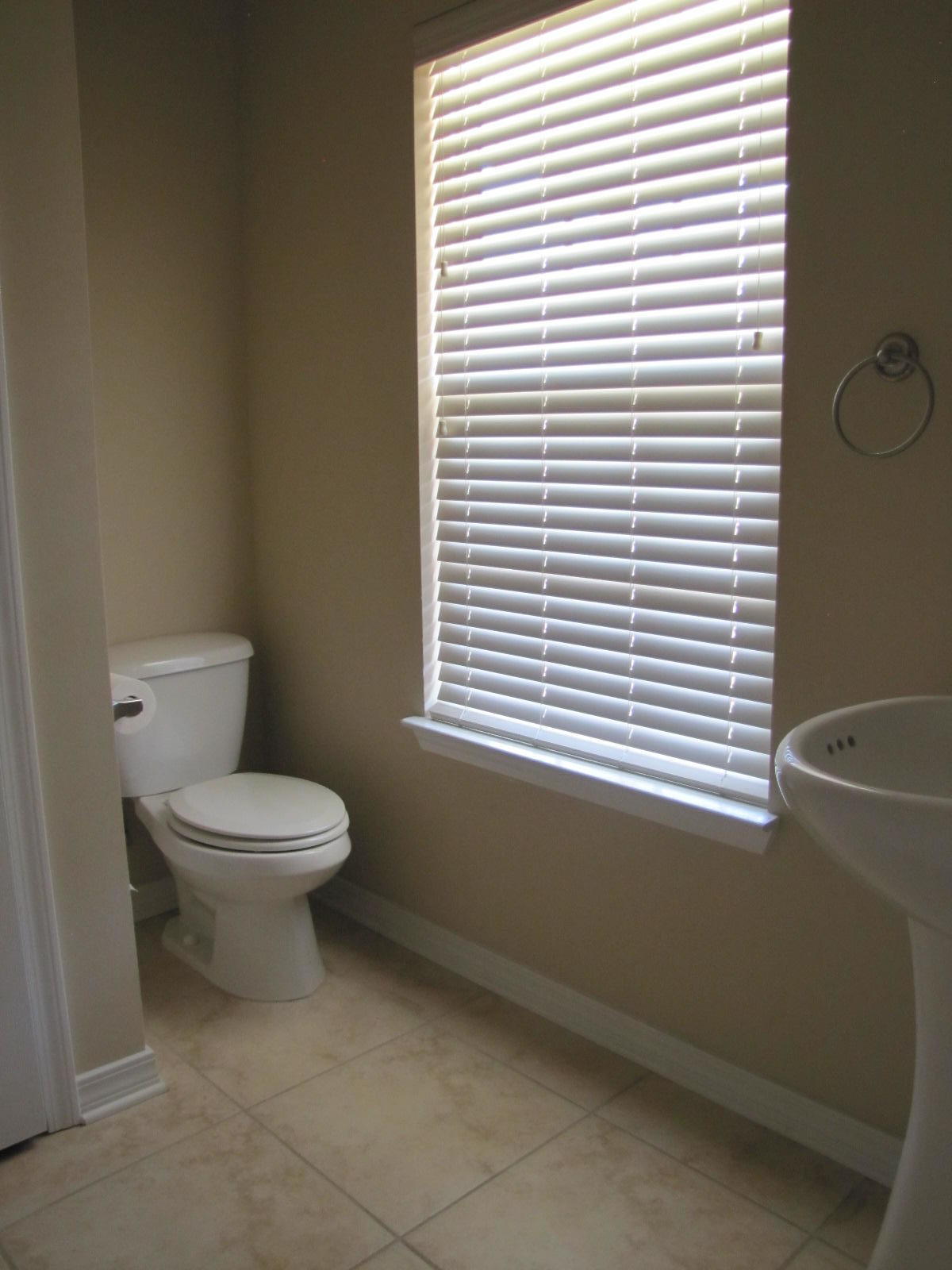 STILLWELL ESTATES - Residential Lease