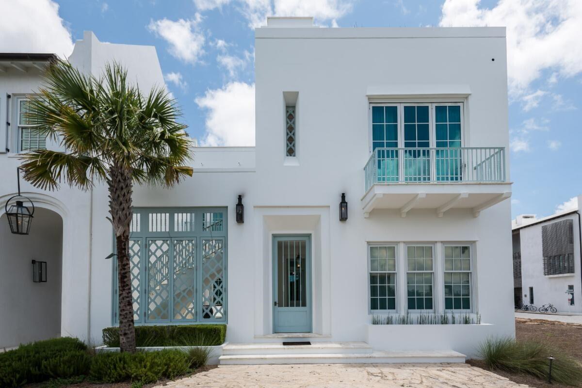 ALYS BEACH - Residential