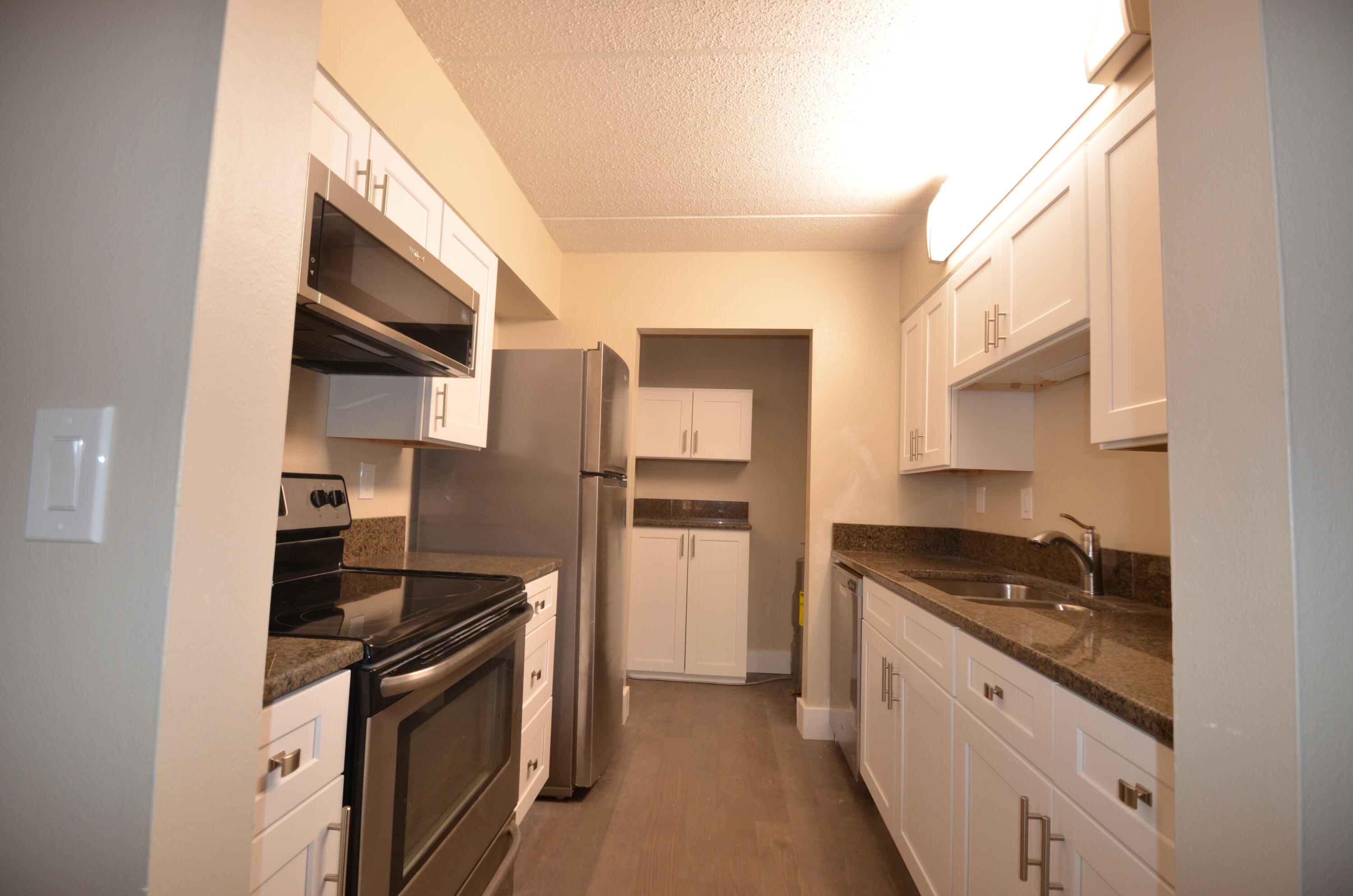 CEDARS CONDO - Residential Lease