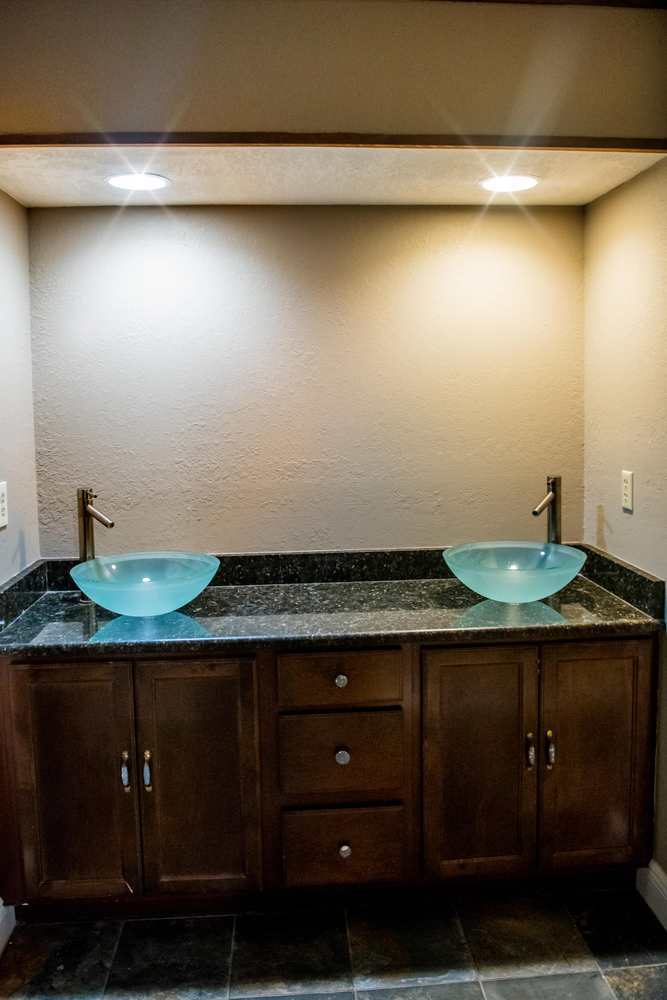 INDIAN BAYOU - Residential Lease