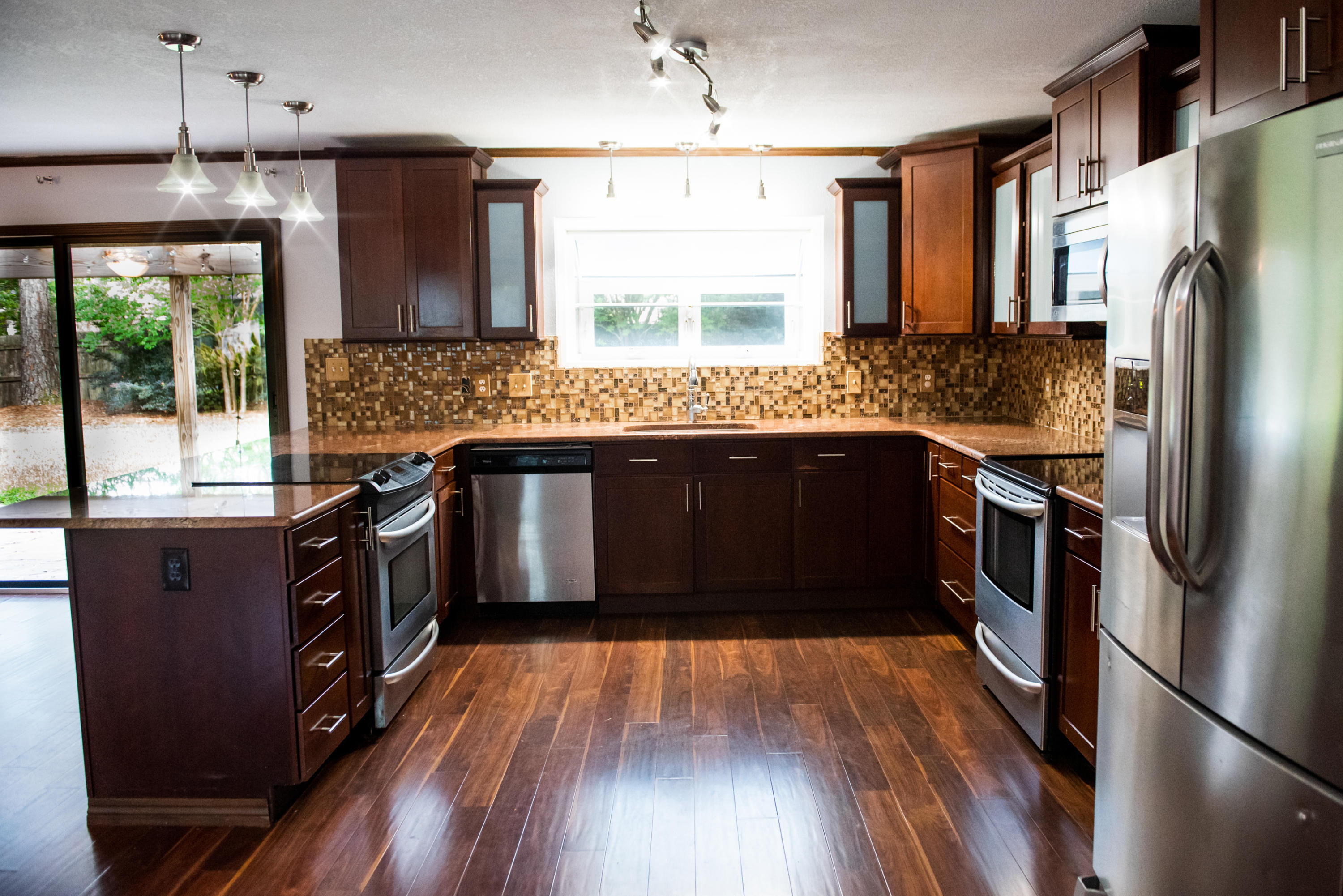 INDIAN BAYOU - Residential Lease