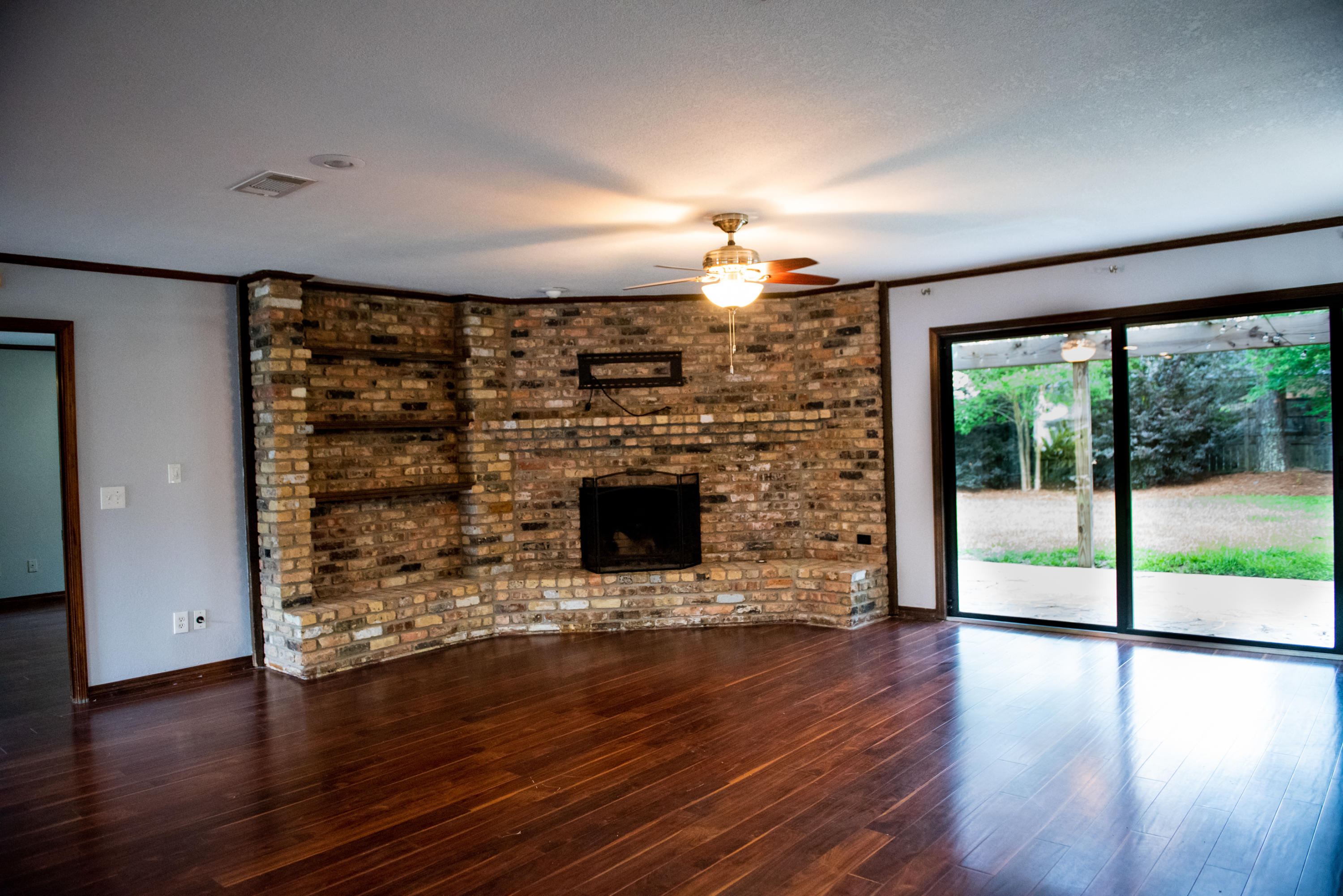 INDIAN BAYOU - Residential Lease