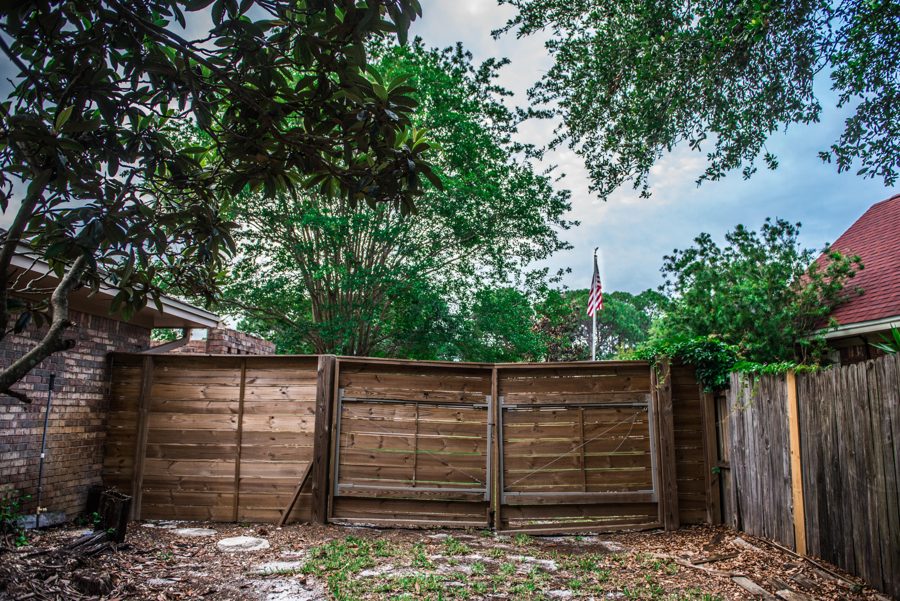 INDIAN BAYOU - Residential Lease