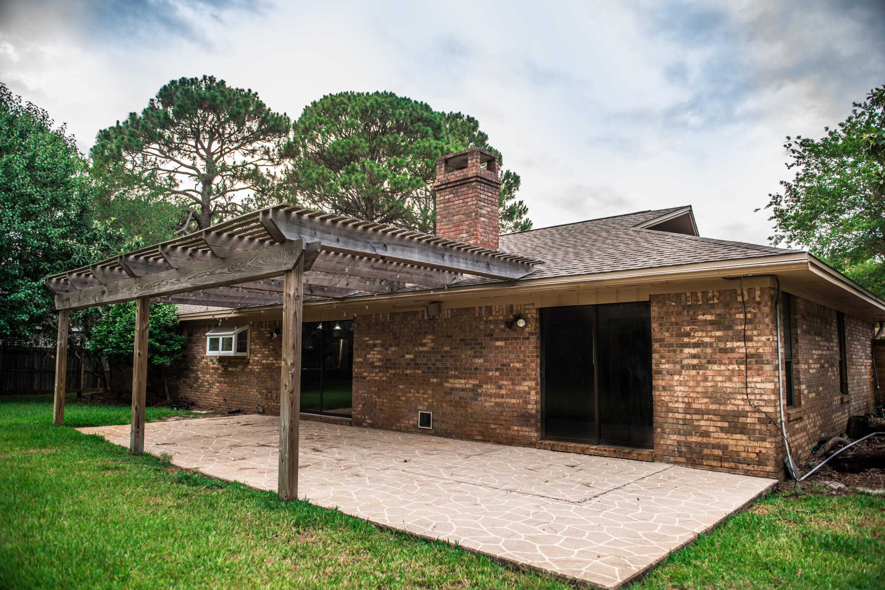 INDIAN BAYOU - Residential Lease
