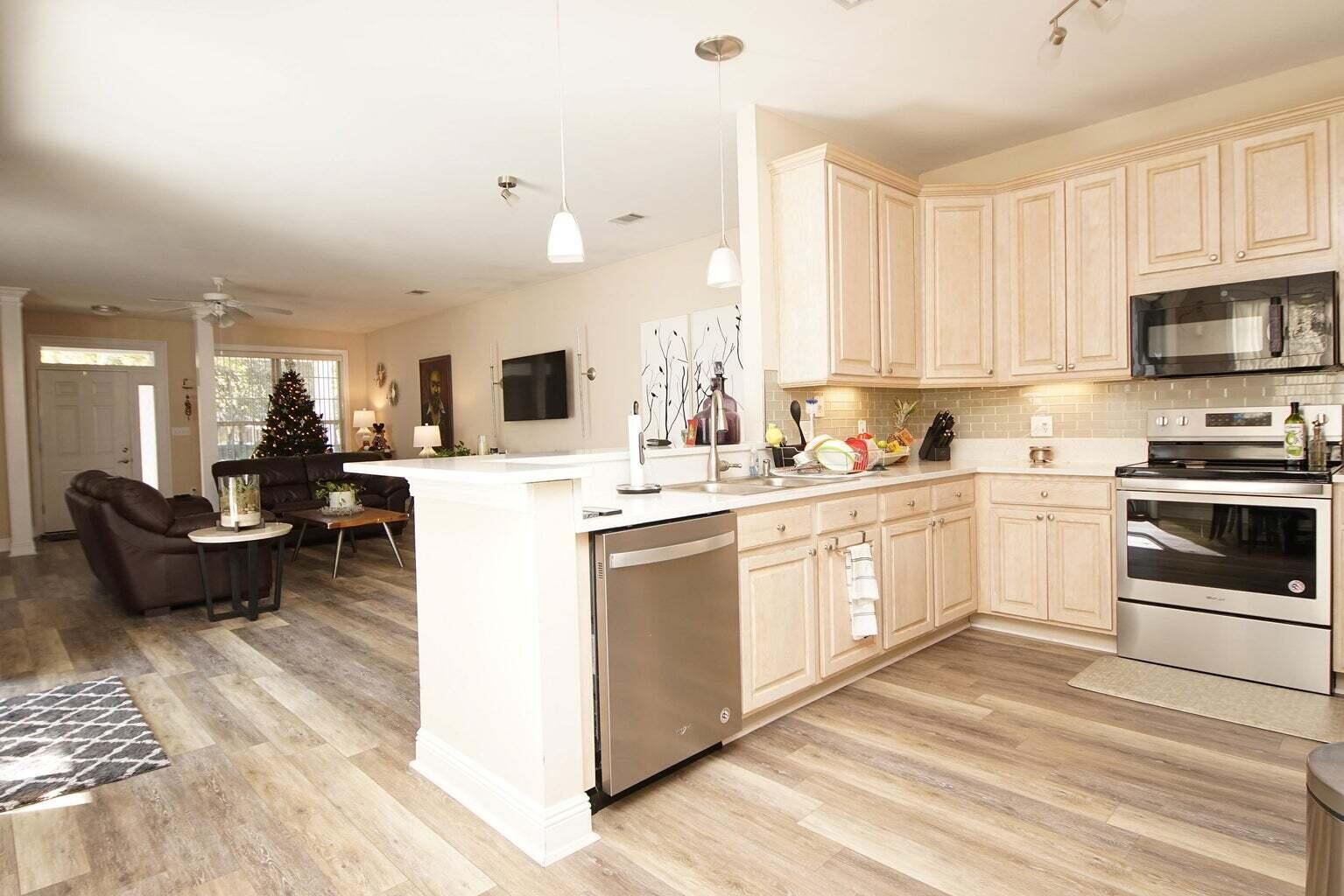 MAGNOLIA PLANTATION AT BLUEWATER BAY - Residential Lease
