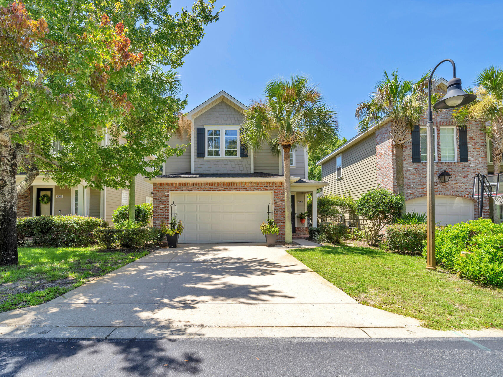 MARINA LANDING - Residential