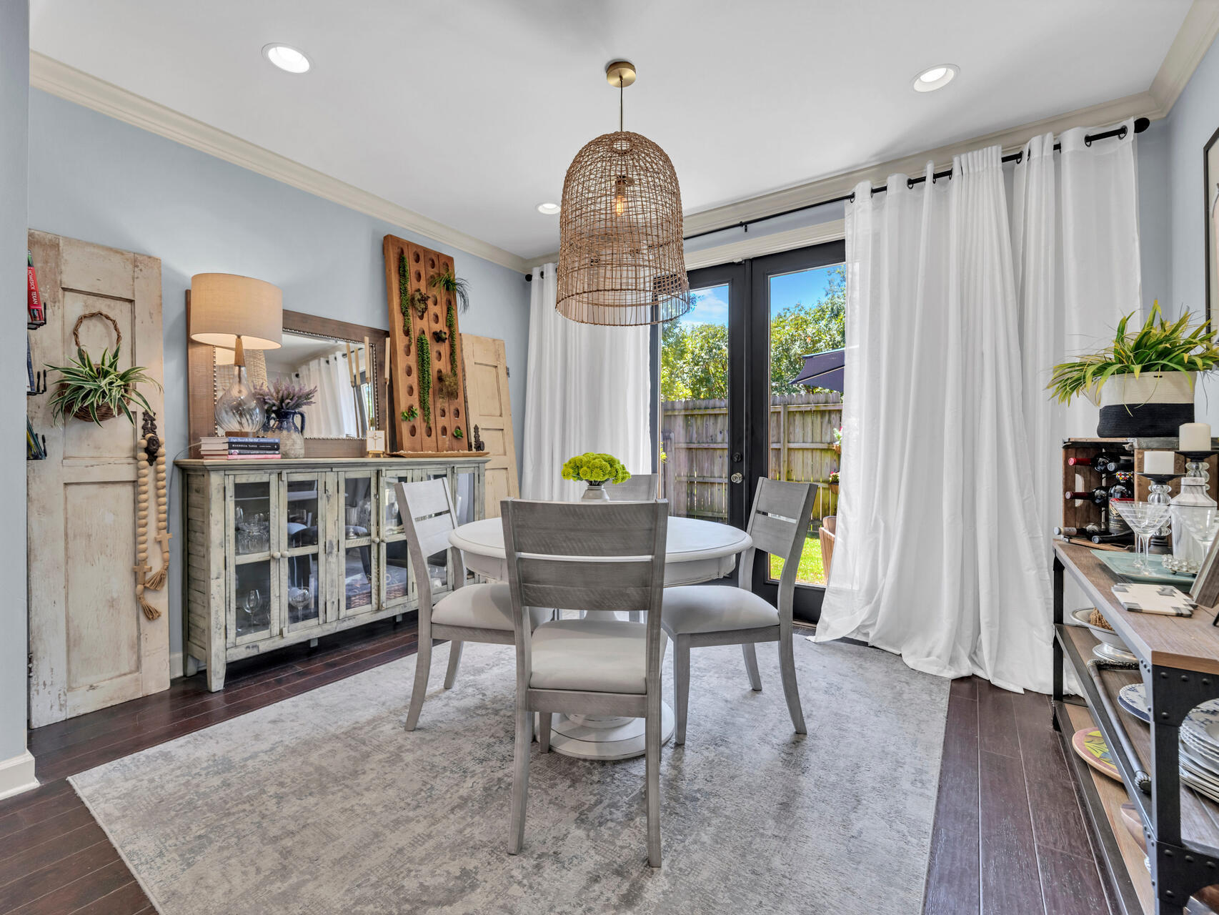 MARINA LANDING - Residential
