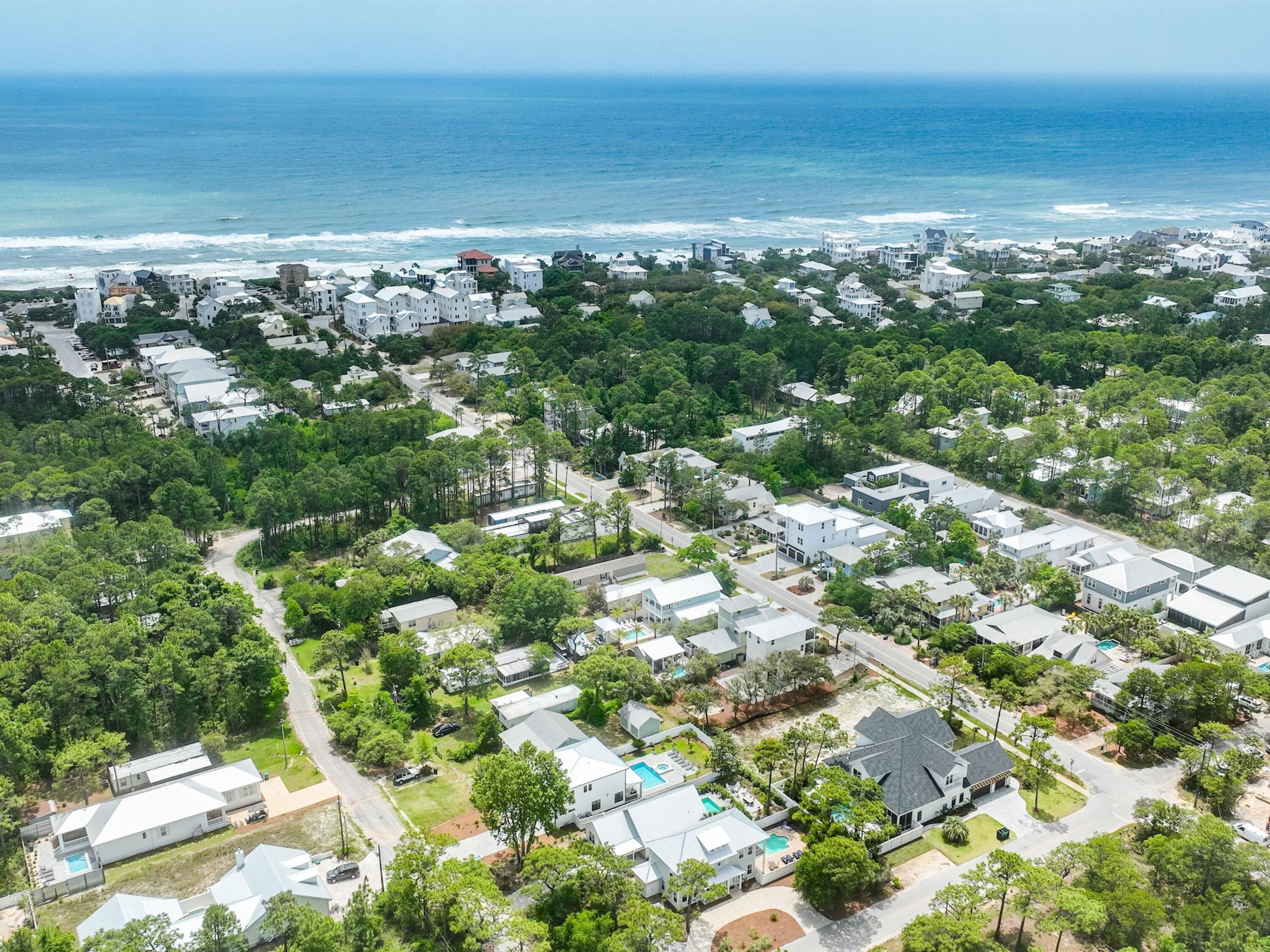 GULF SHORE MANOR - Residential