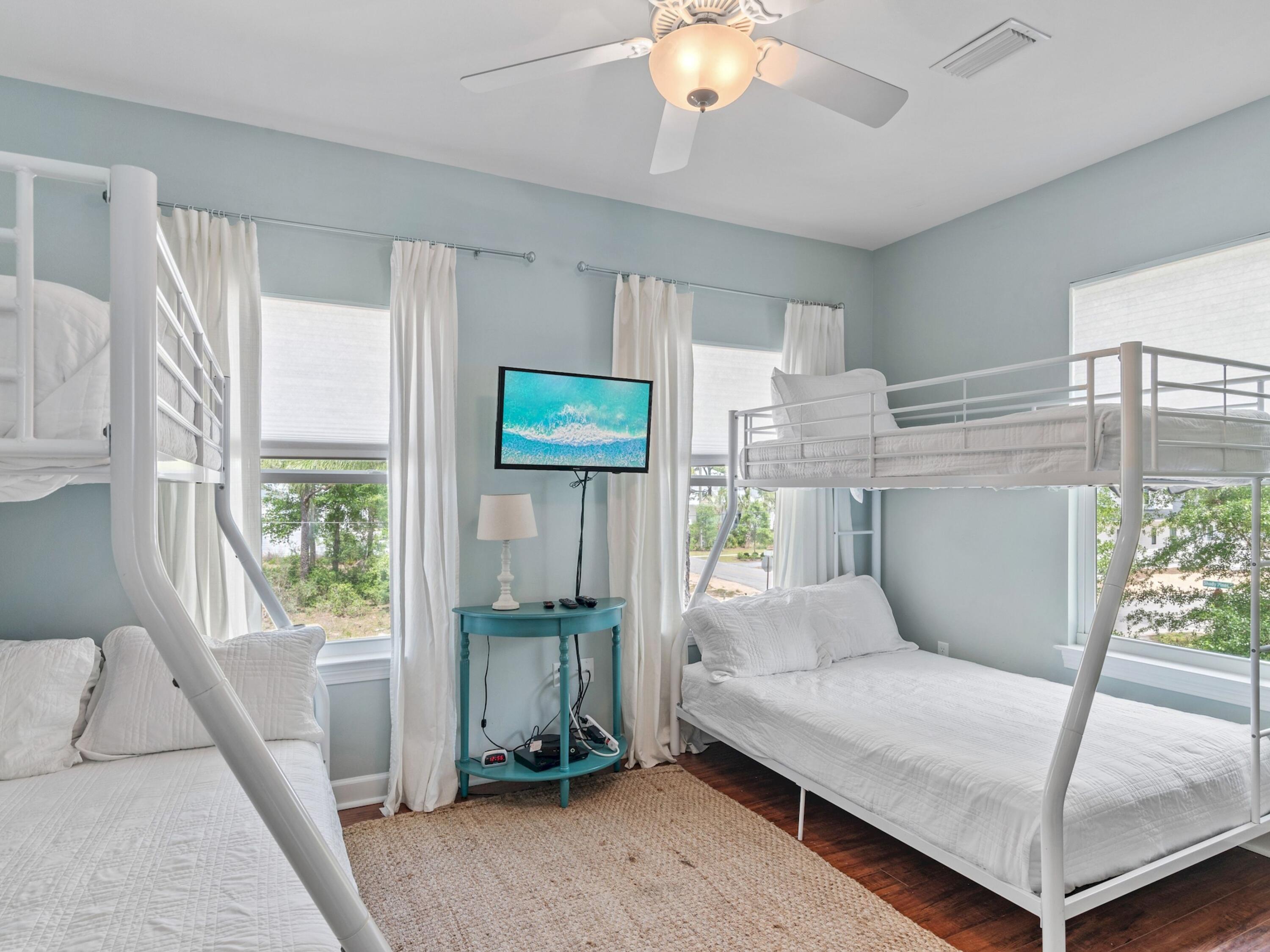 GULF SHORE MANOR - Residential