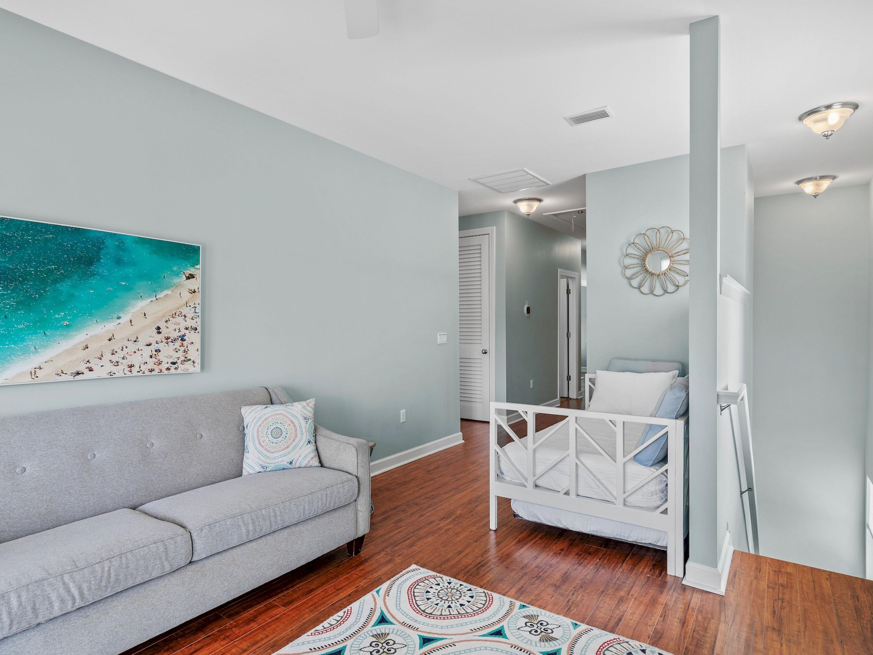GULF SHORE MANOR - Residential