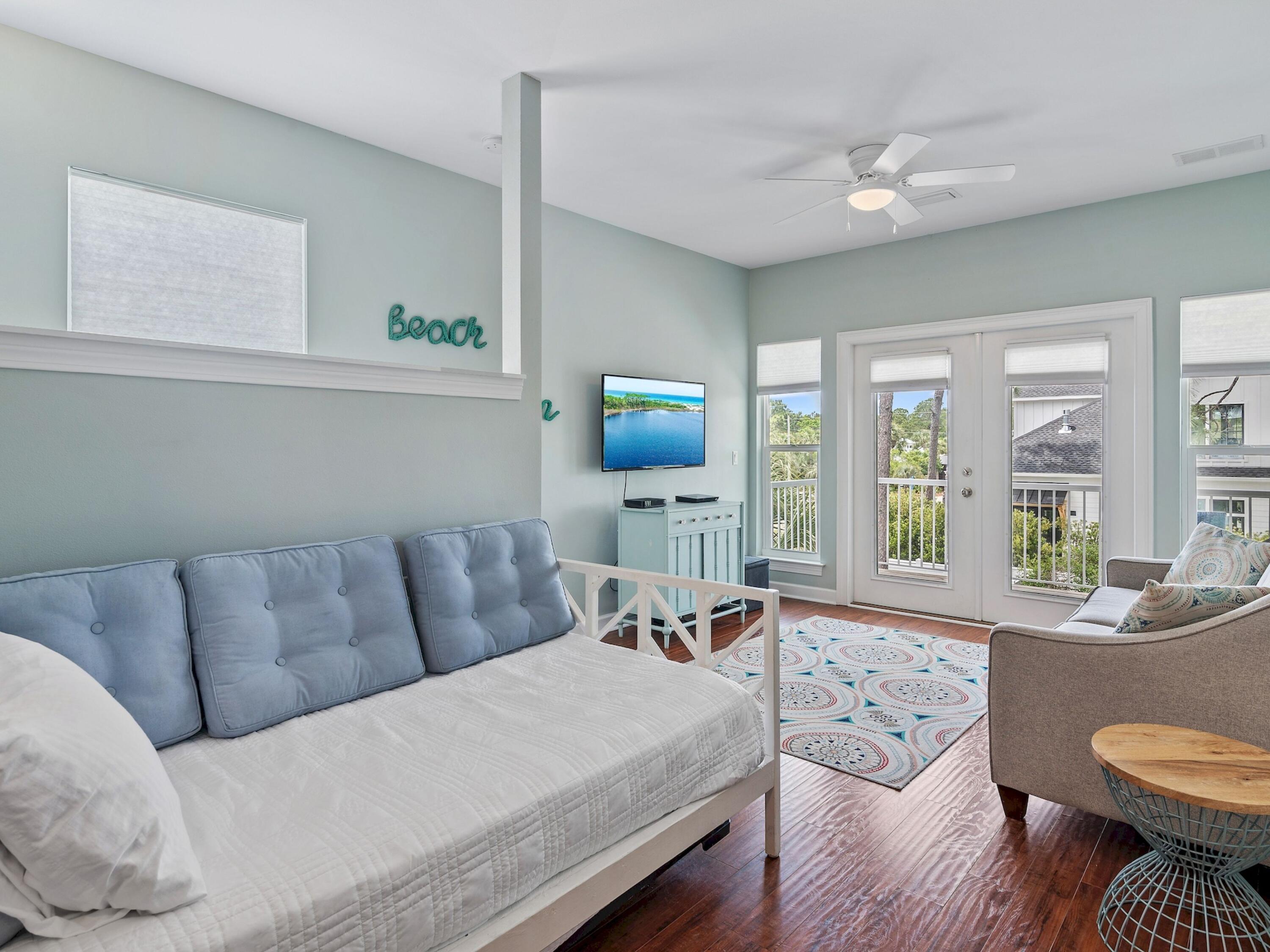 GULF SHORE MANOR - Residential