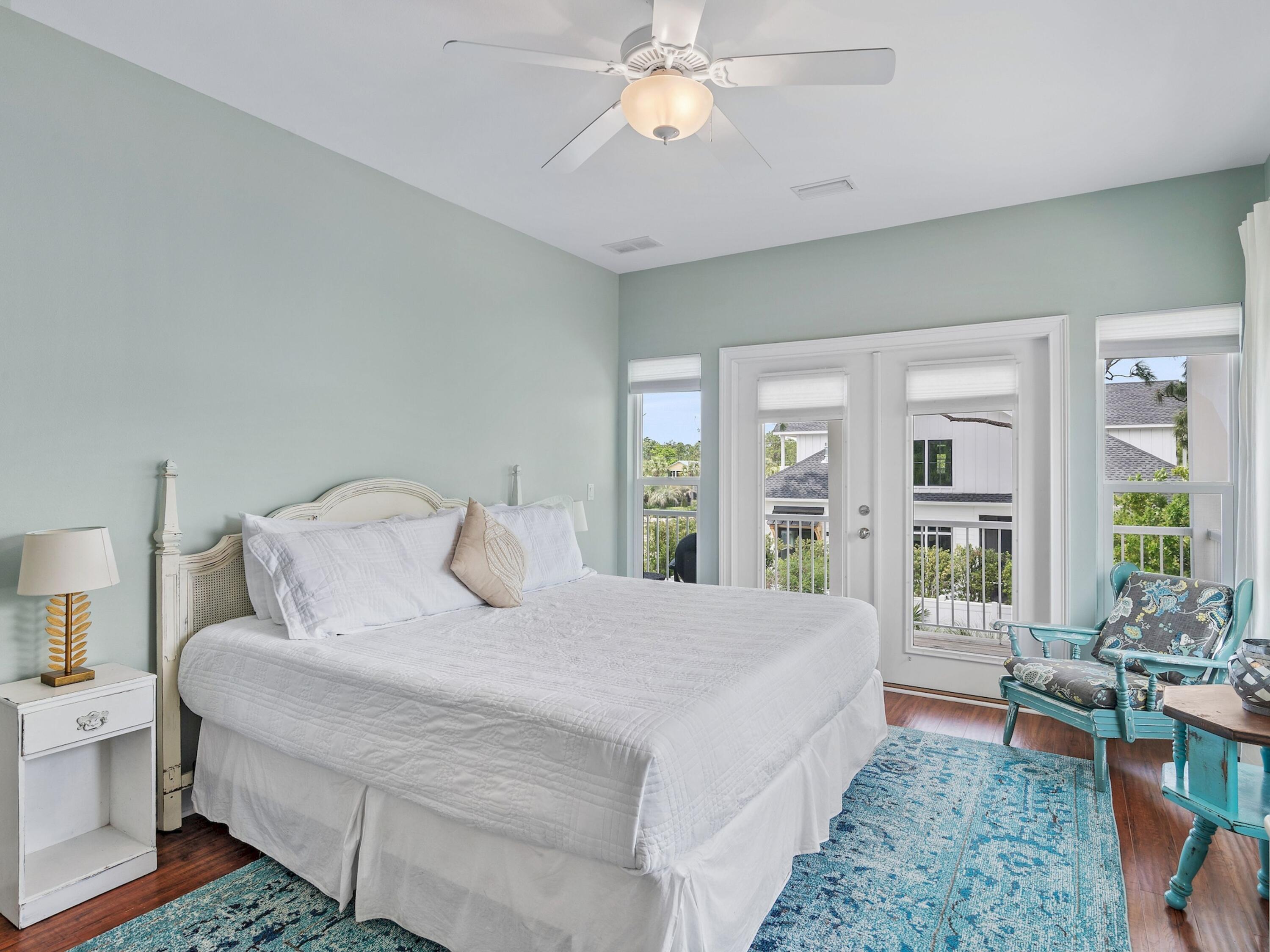 GULF SHORE MANOR - Residential