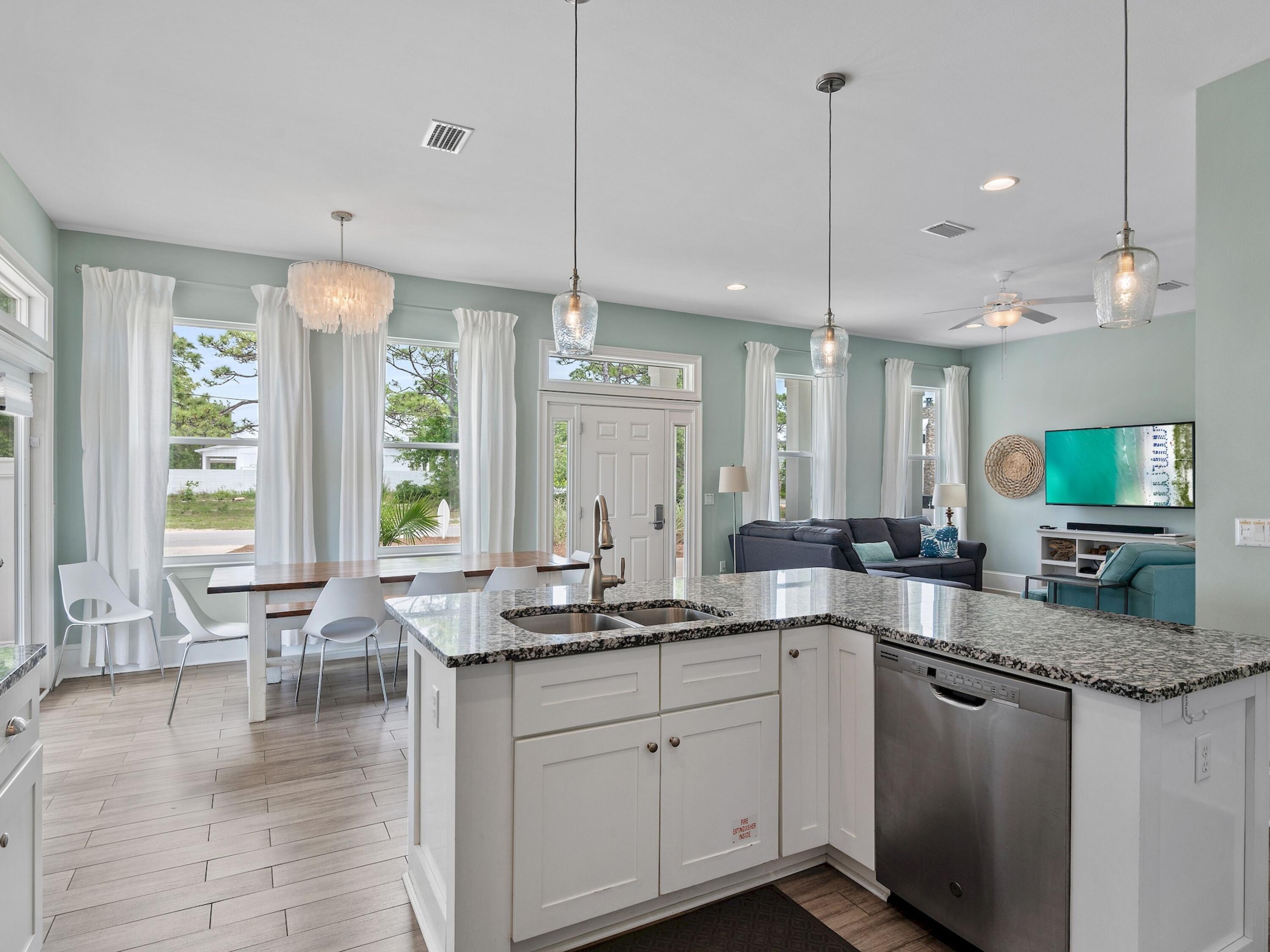 GULF SHORE MANOR - Residential