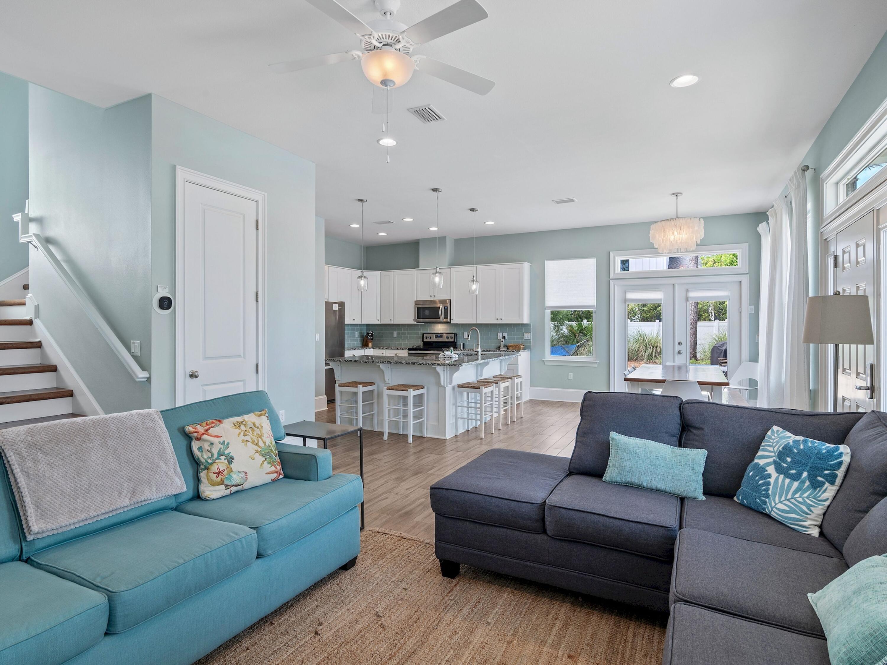 GULF SHORE MANOR - Residential