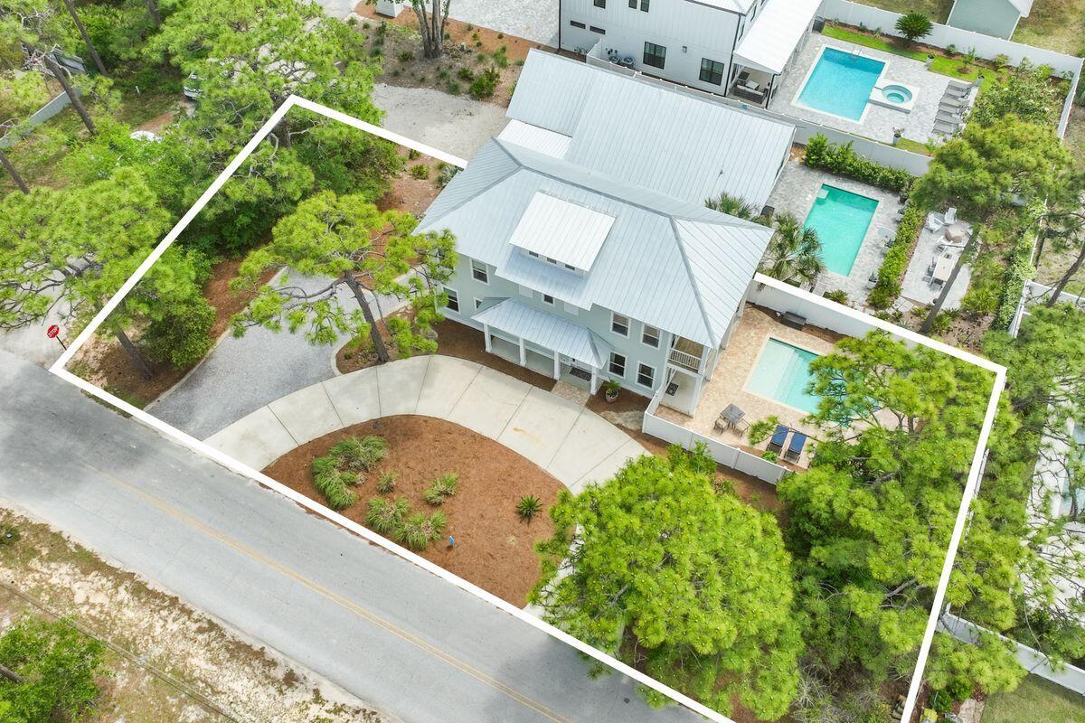 GULF SHORE MANOR - Residential