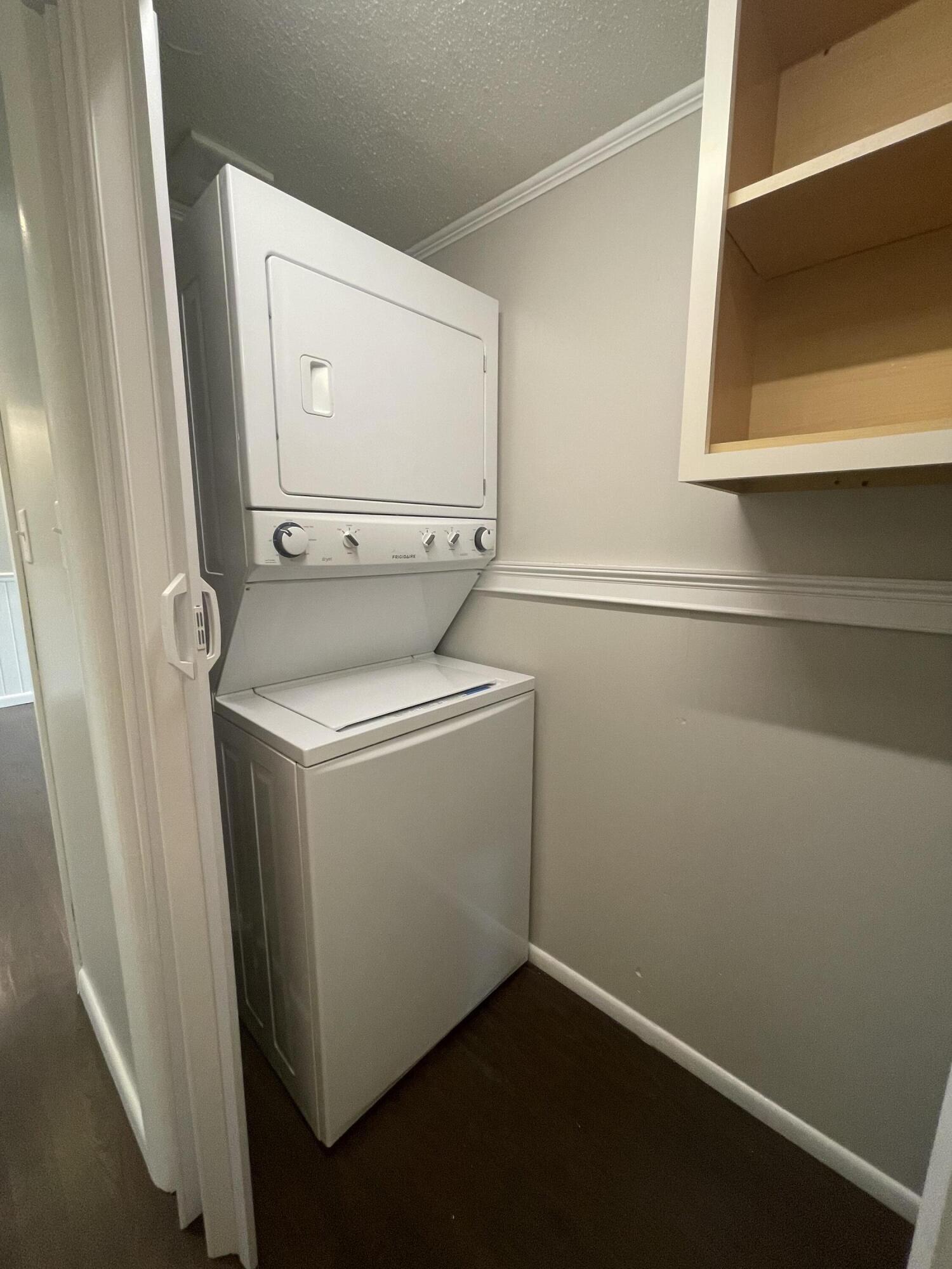 EDNEY 2ND ADD - Residential Lease