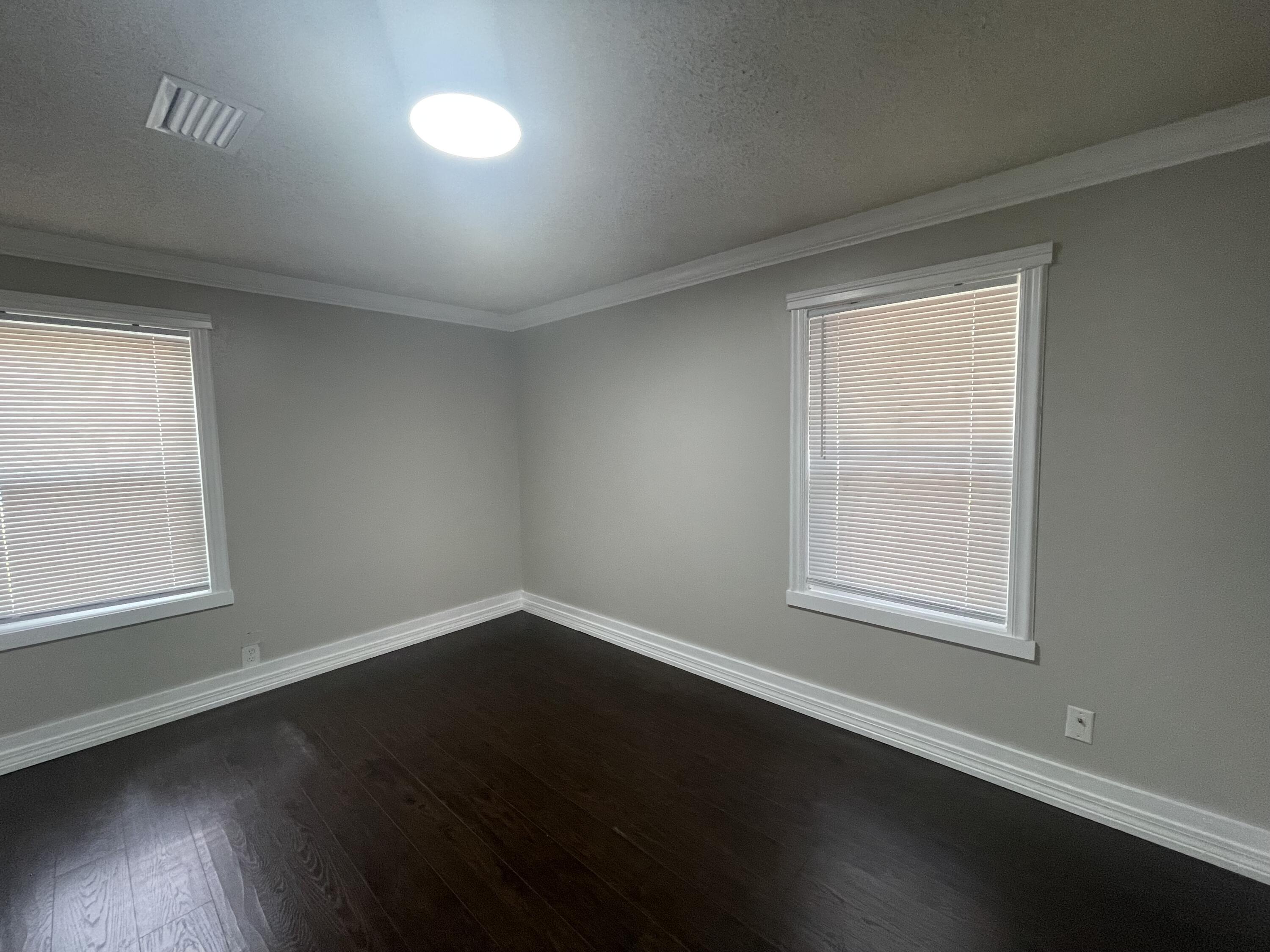 EDNEY 2ND ADD - Residential Lease