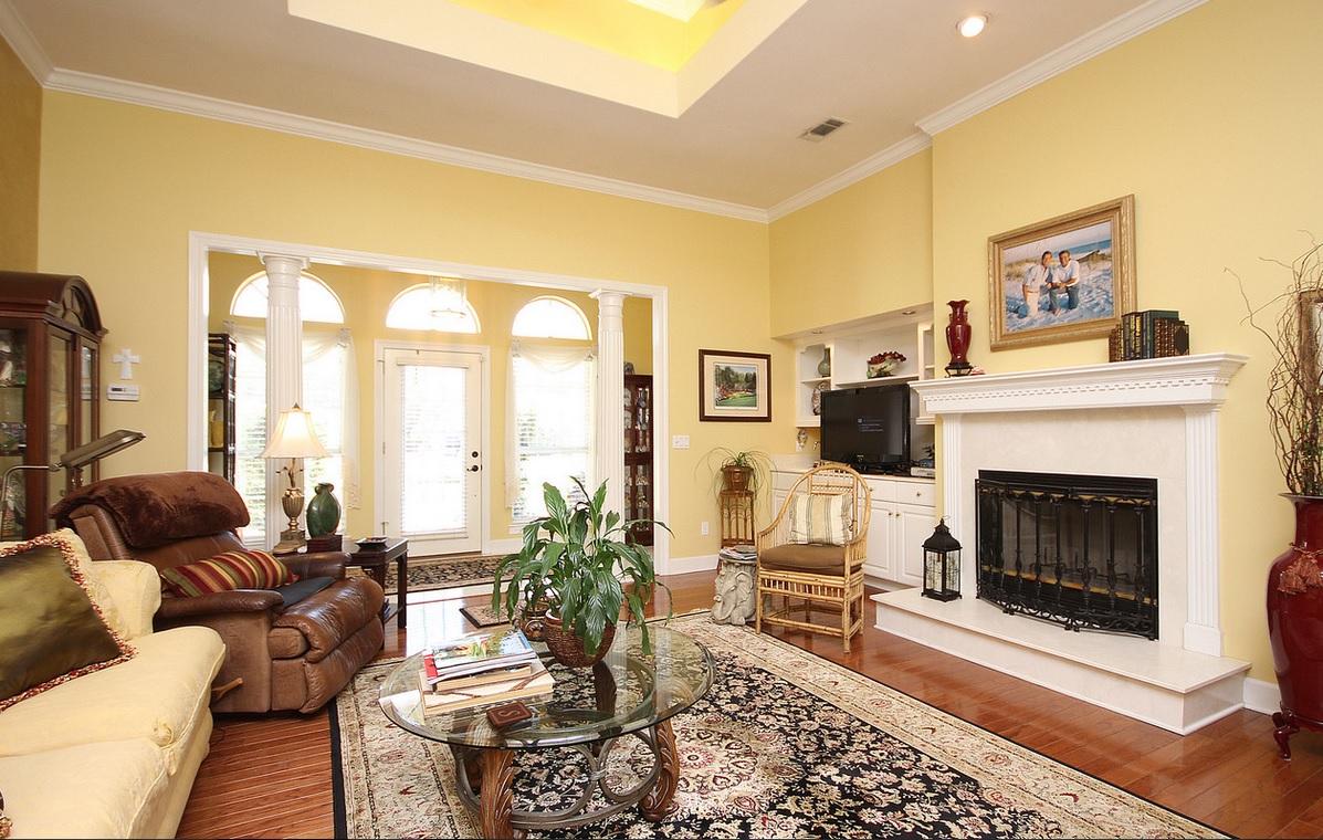 WINDSOR FOREST - Residential