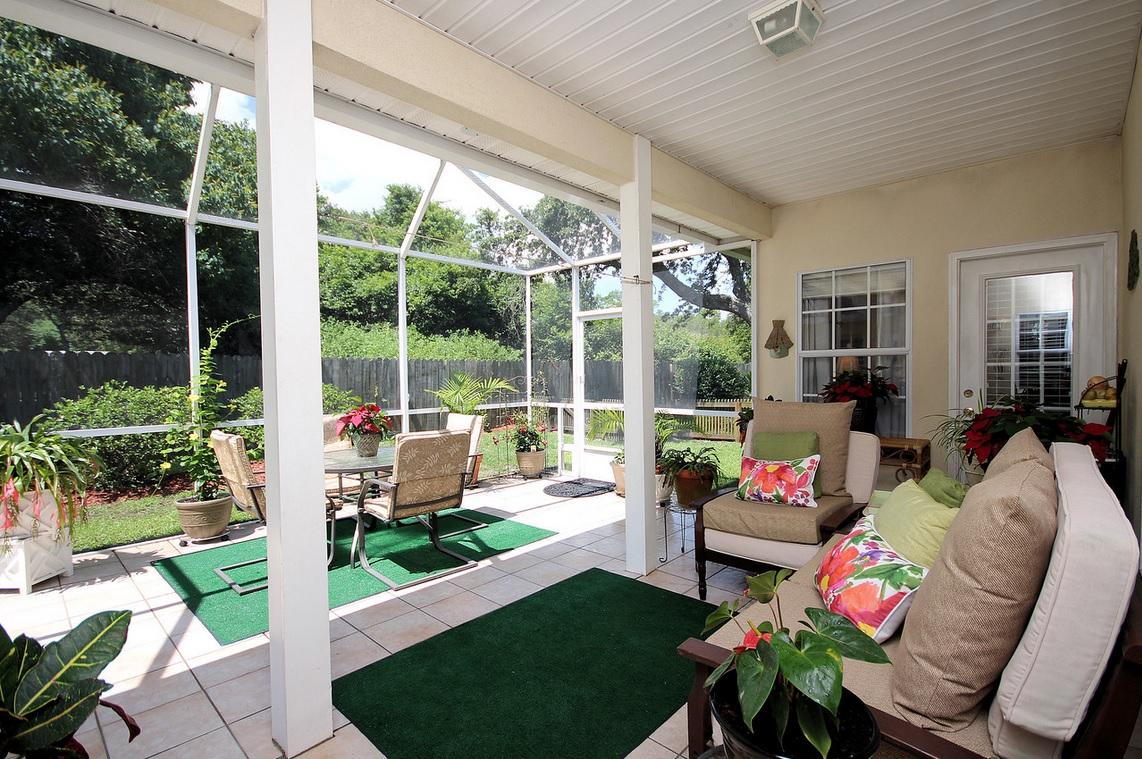 WINDSOR FOREST - Residential