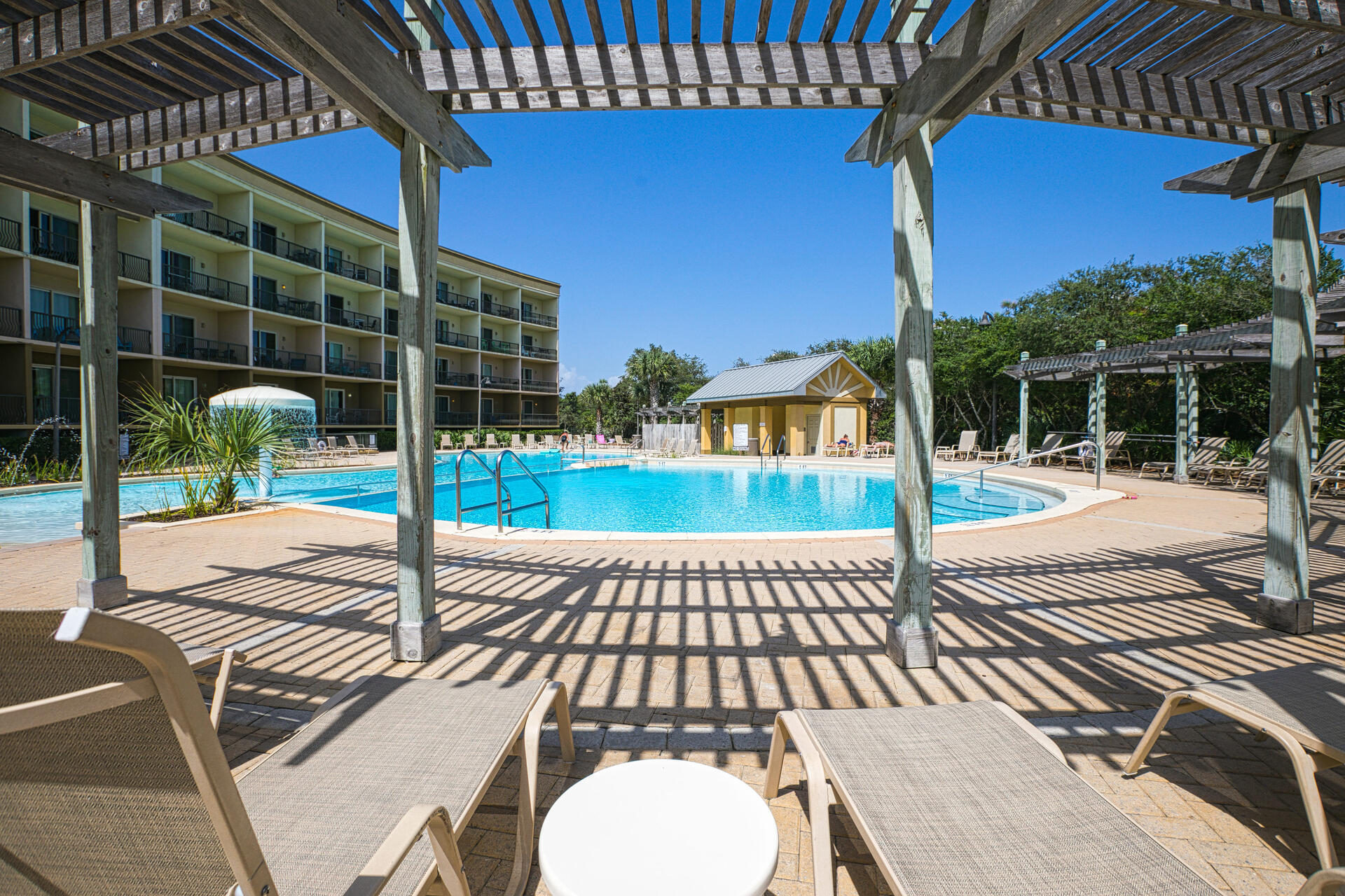 BEACH RESORT - Residential