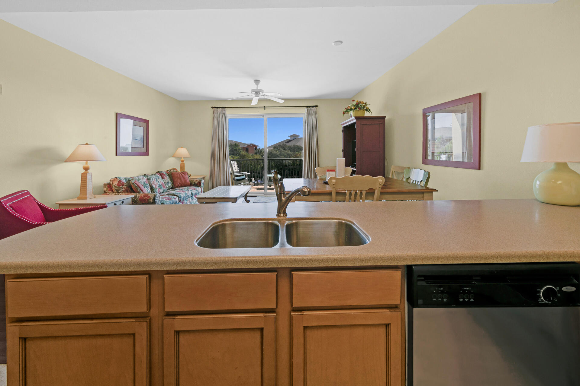 BEACH RESORT - Residential