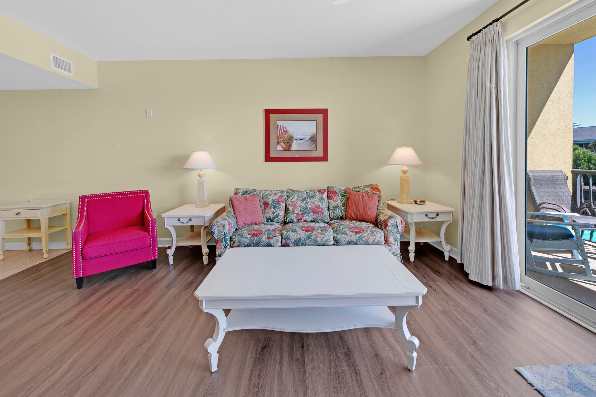 BEACH RESORT - Residential