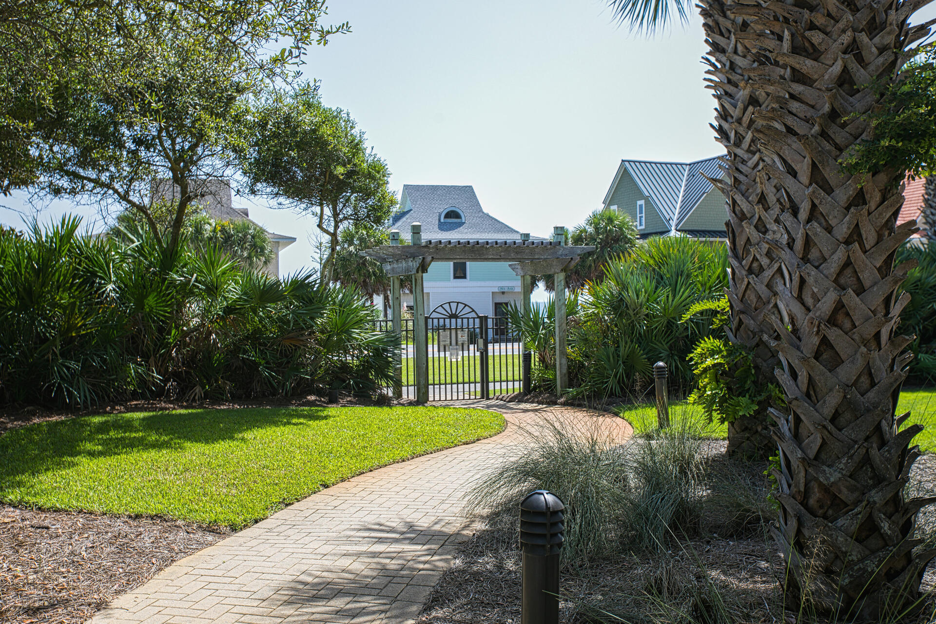 BEACH RESORT - Residential