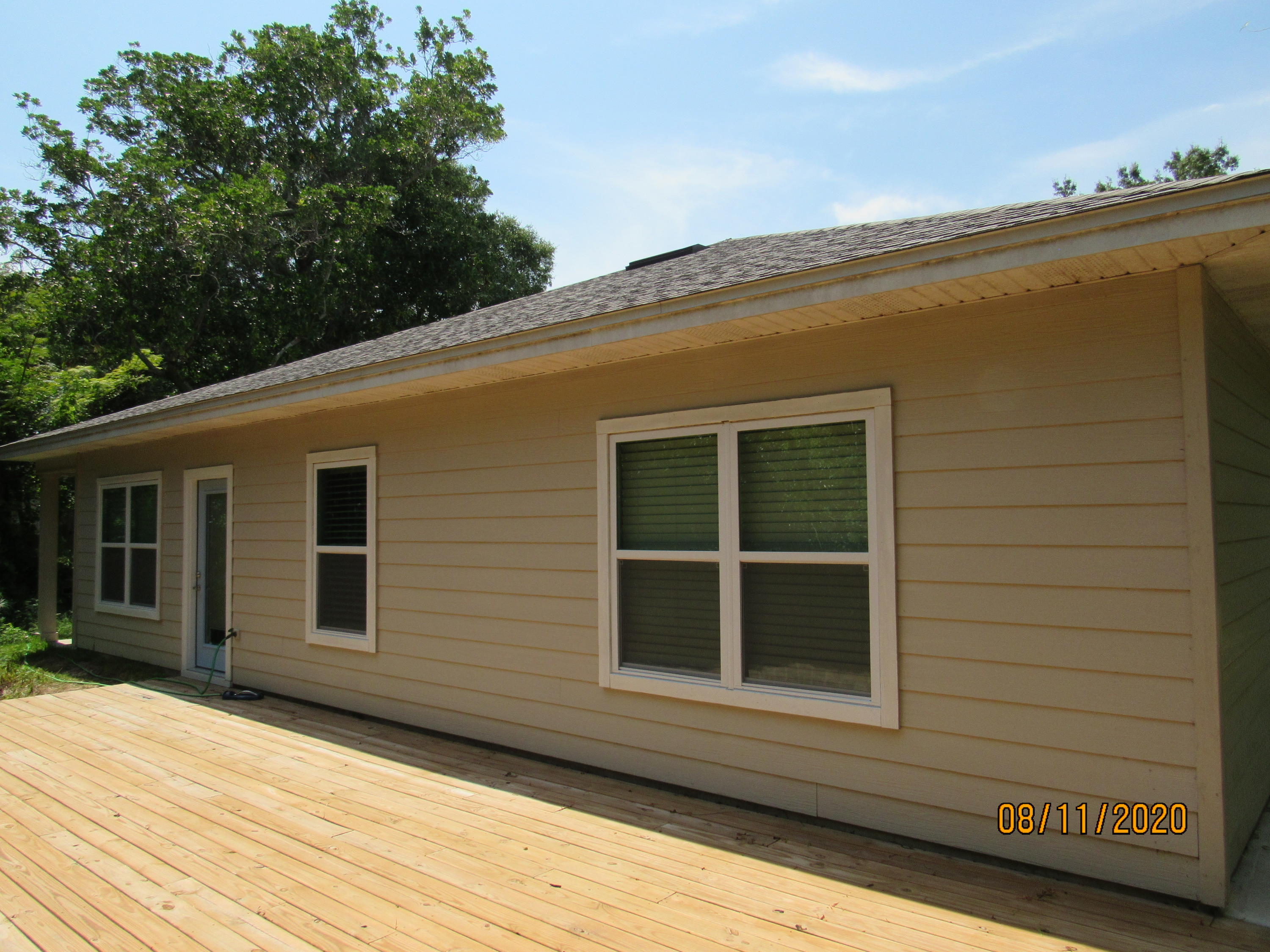 EASTWOOD 6TH ADDN - Residential Lease
