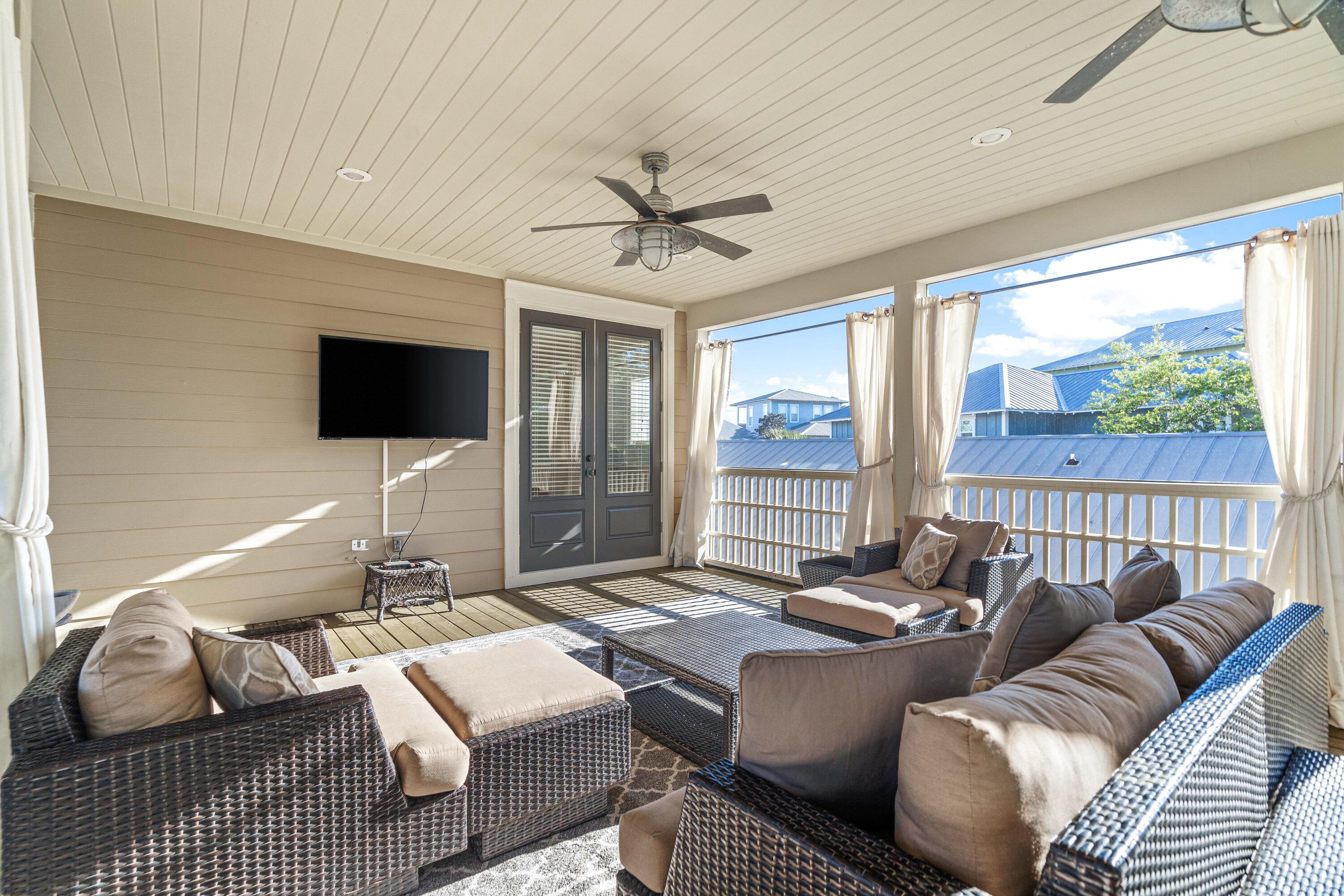 SEACREST BEACH - Residential