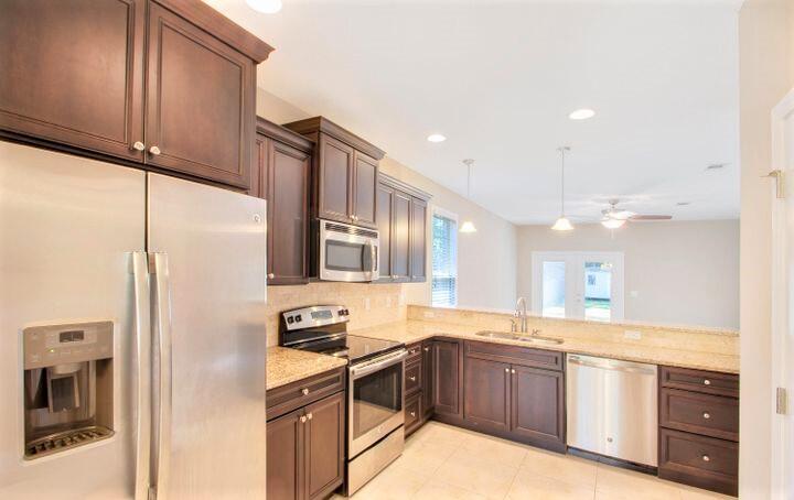 ROSEMONT S/D - Residential Lease