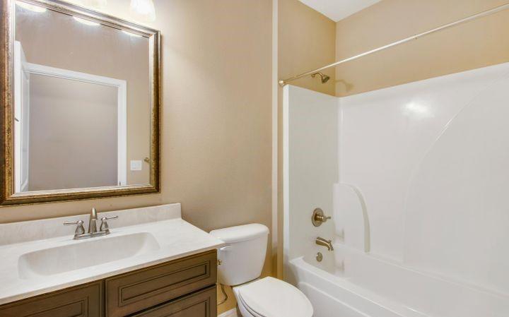 ROSEMONT S/D - Residential Lease