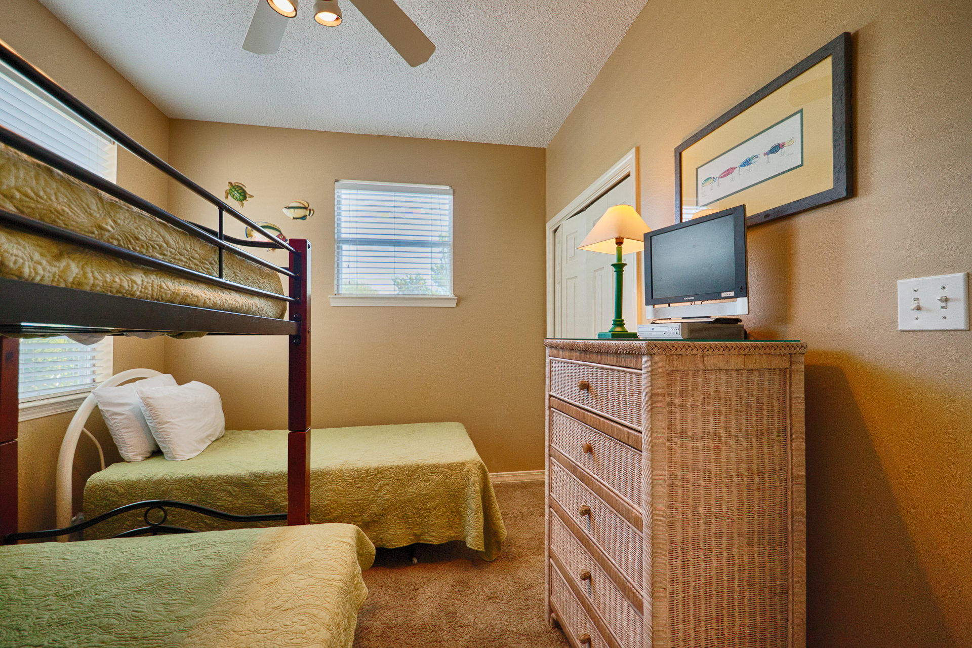 CRYSTAL BEACH - Residential