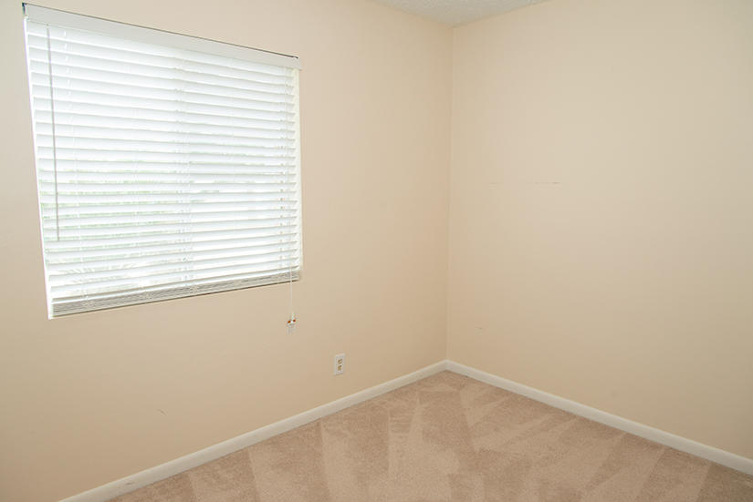 WYNNEHAVEN BEACH ESTATES 1ST ADDN - Residential Lease