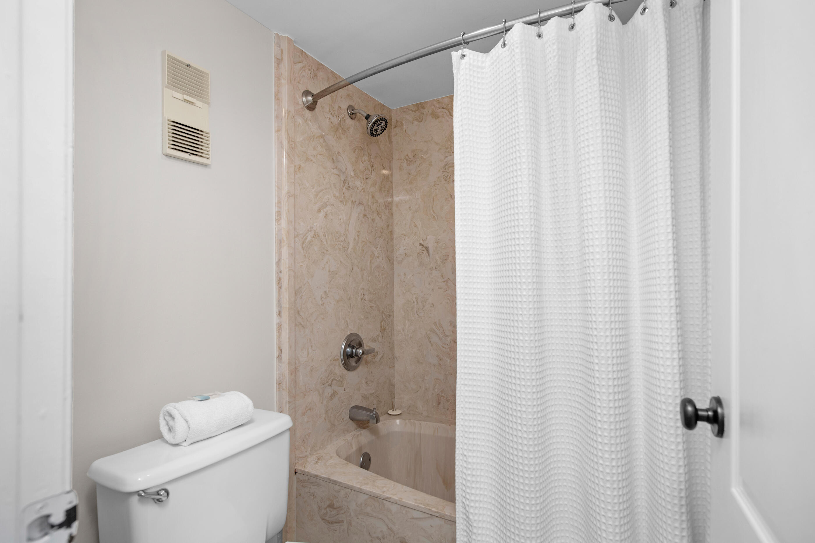 SUNDESTIN INTERNATIONAL CONDO - Residential
